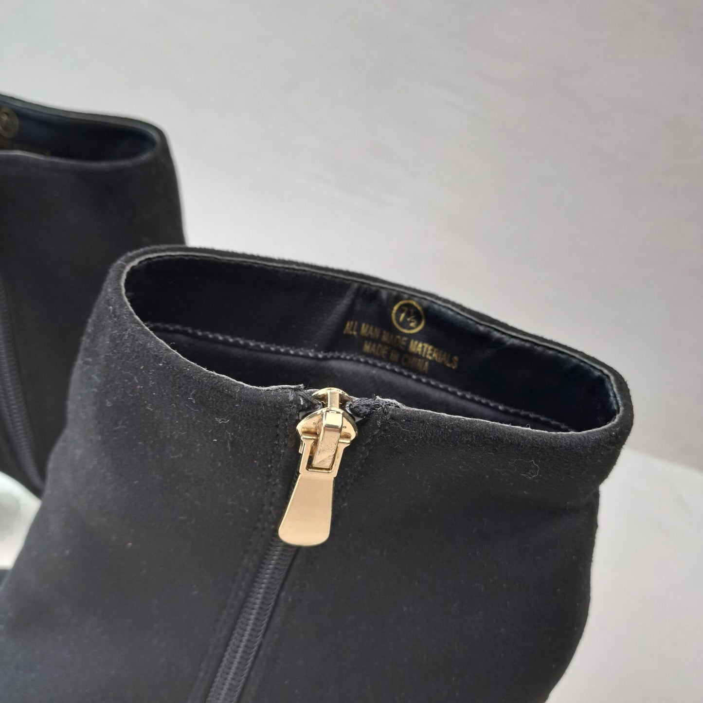 Lulus Womens Black Ankle Boots Size 38,5