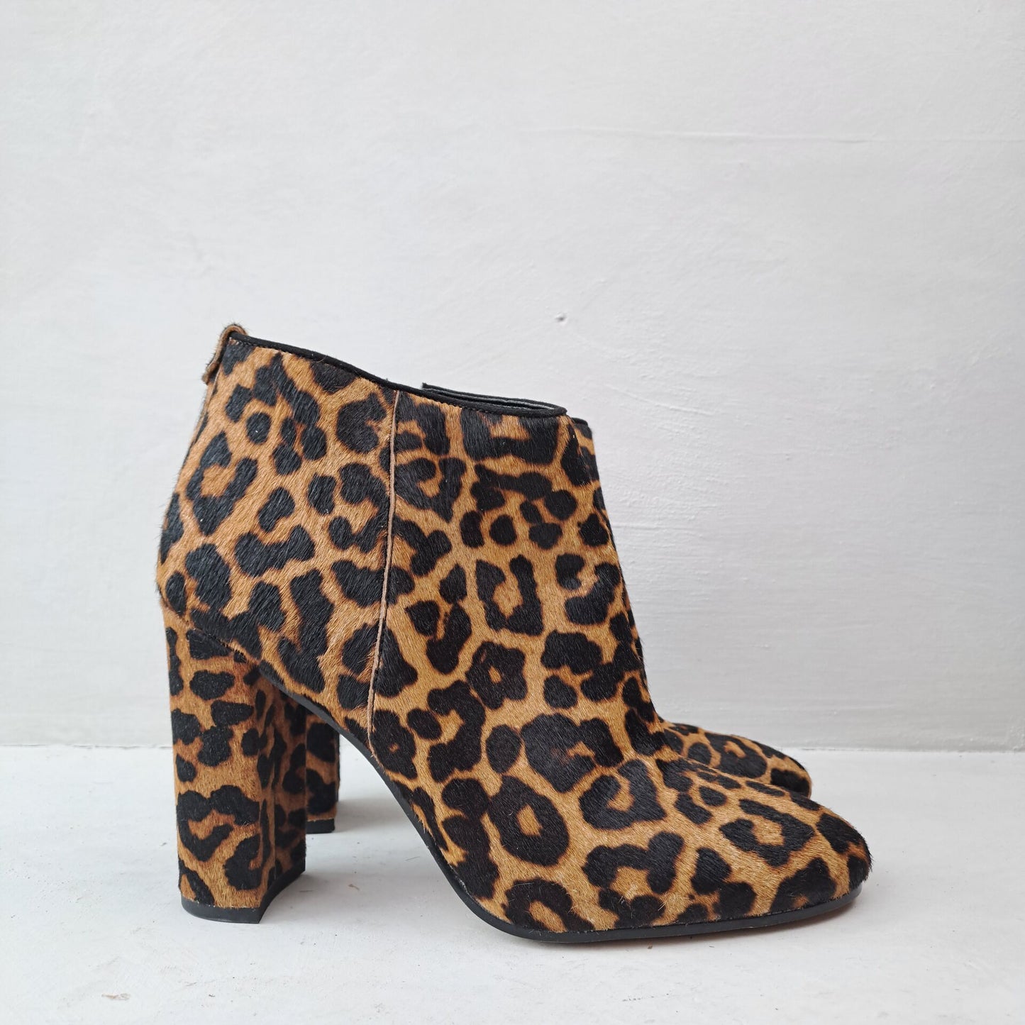 Sam Edelman Womens CAMBELL Leopard Ankle Boots Size 38.5