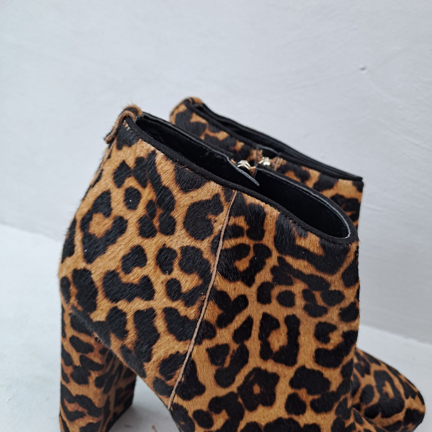 Sam Edelman Womens CAMBELL Leopard Ankle Boots Size 38.5