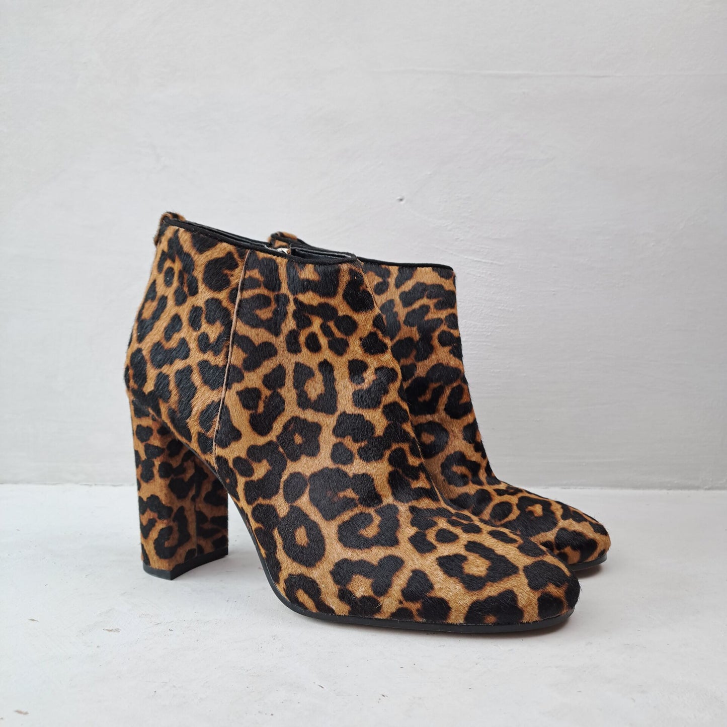 Sam Edelman Womens CAMBELL Leopard Ankle Boots Size 38.5