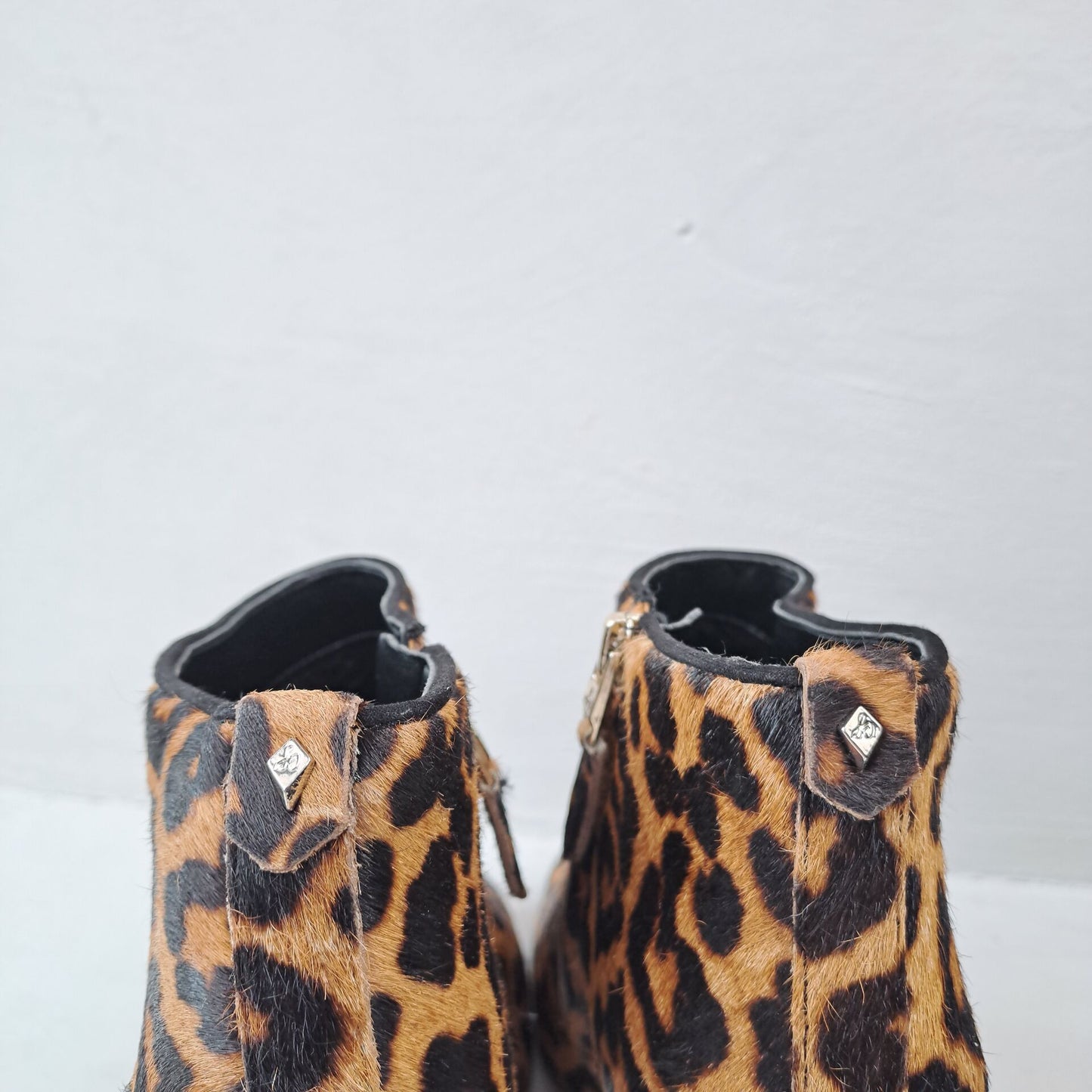Sam Edelman Womens CAMBELL Leopard Ankle Boots Size 38.5