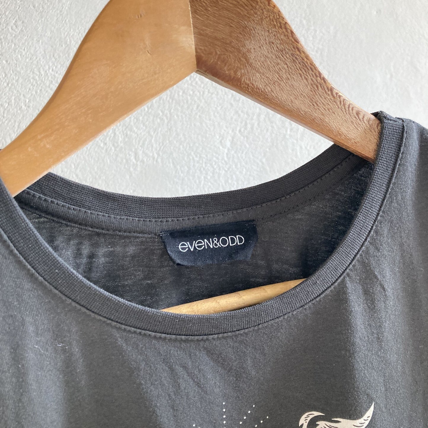 Even & Odd Womens  T-Shirt Size S