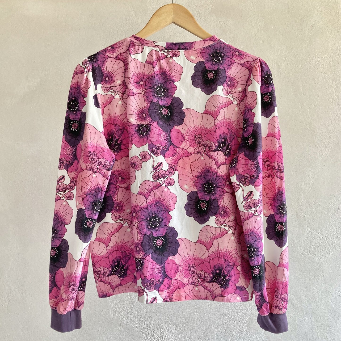 Womens Floral Top Size M