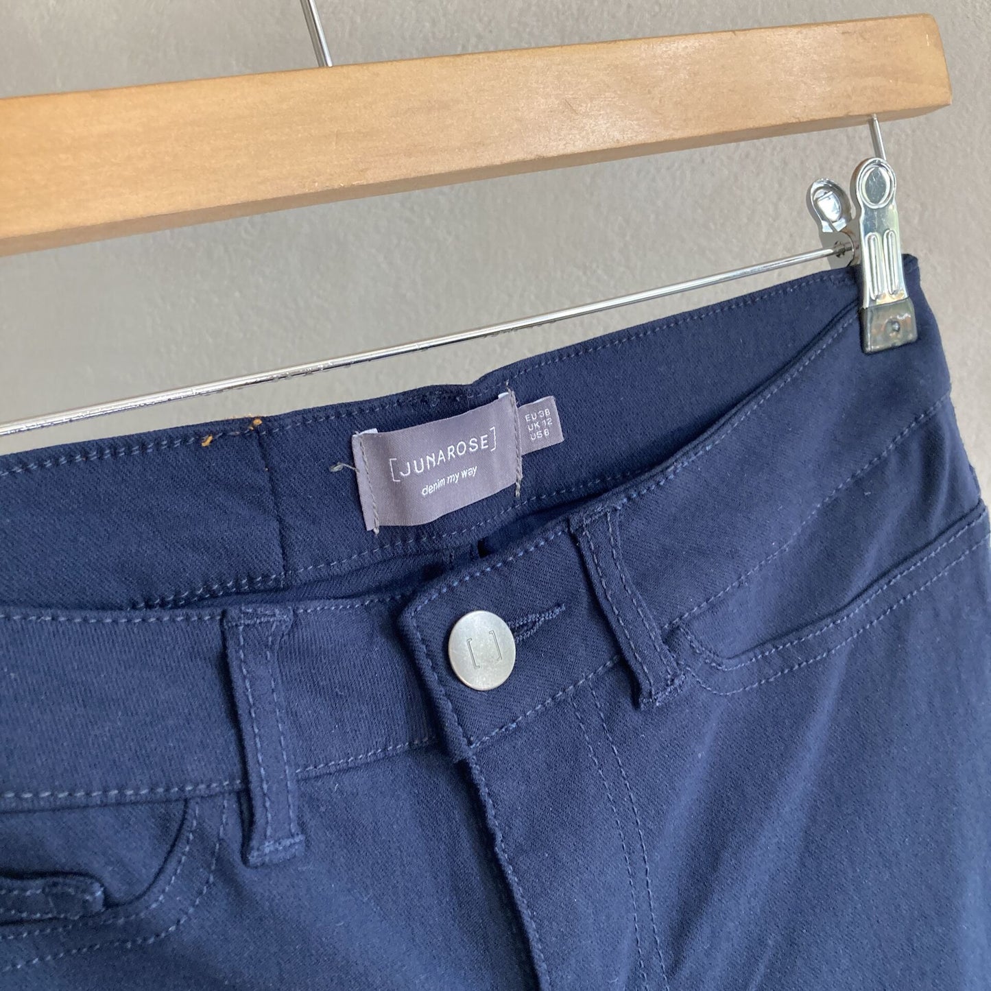 Womens Navy Capri Trousers Size 38