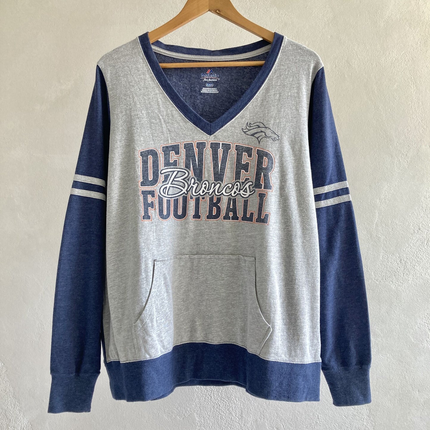 Majestic Womens Denver Broncos Sweatshirt Size 2XL