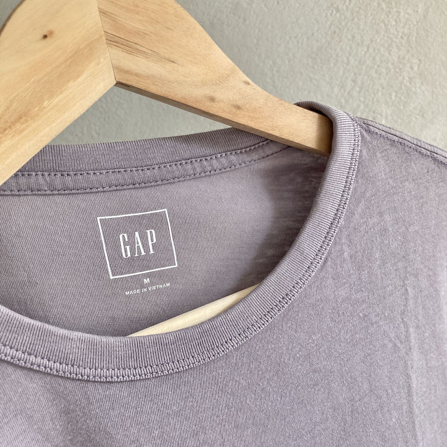 GAP Mens Logo T-Shirt Size M