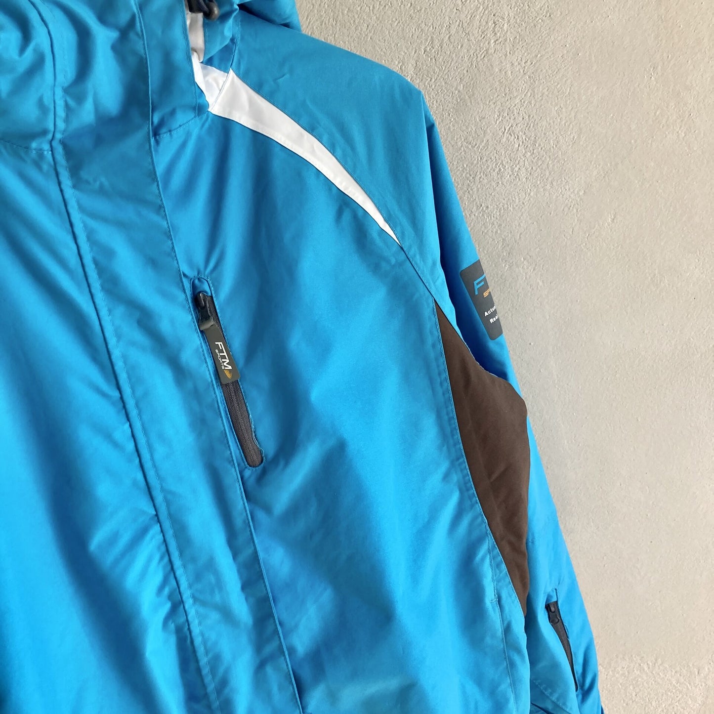 Laste Sportlik Jope Suurus 158-164cm