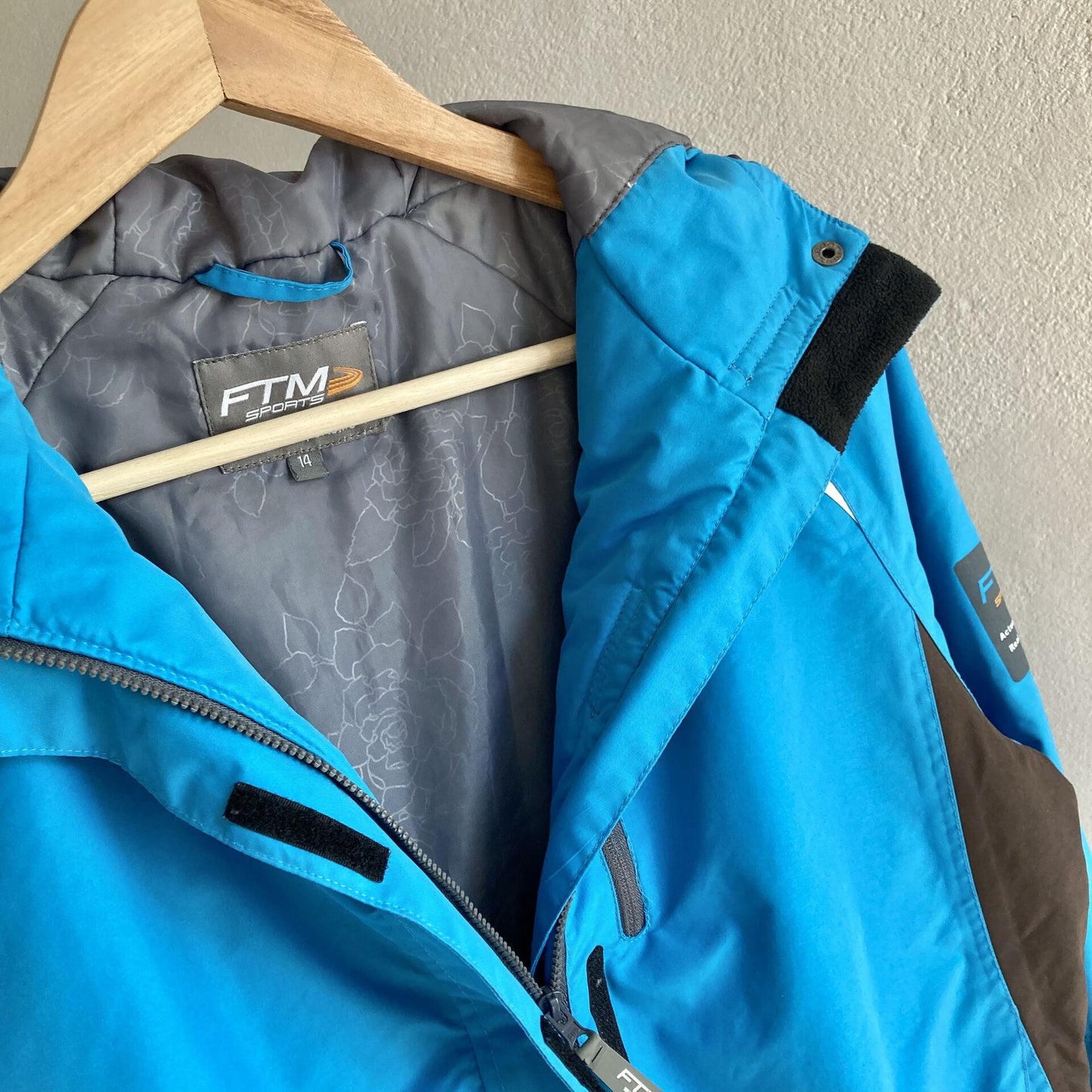 Laste Sportlik Jope Suurus 158-164cm