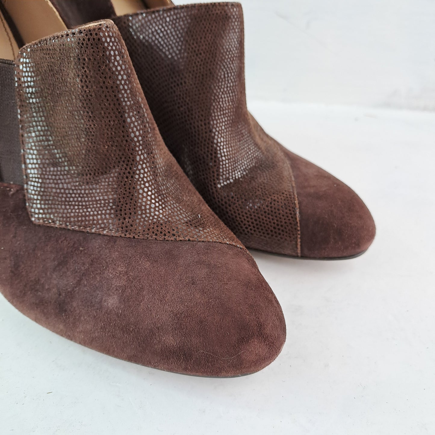 Isola Womens Brown Shoes Size 40