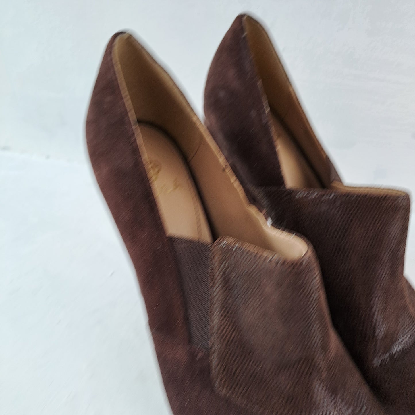 Isola Womens Brown Shoes Size 40
