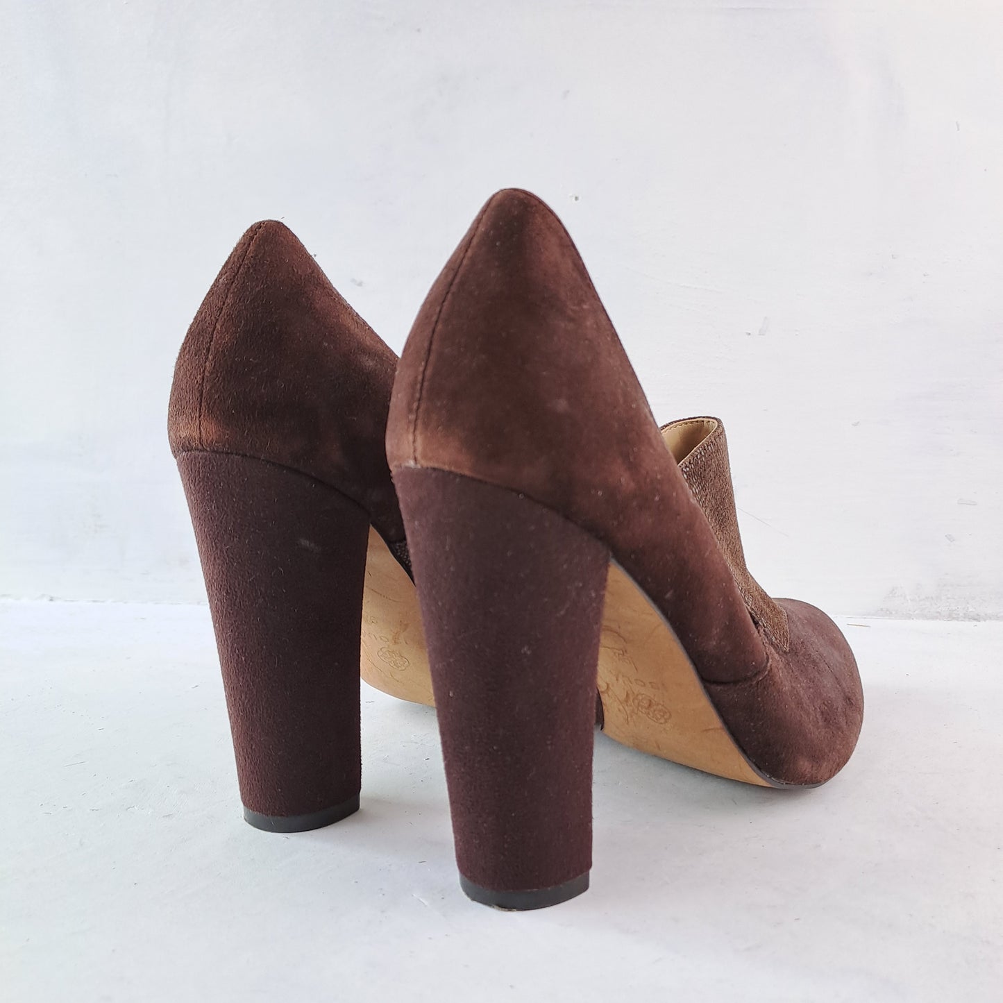 Isola Womens Brown Shoes Size 40