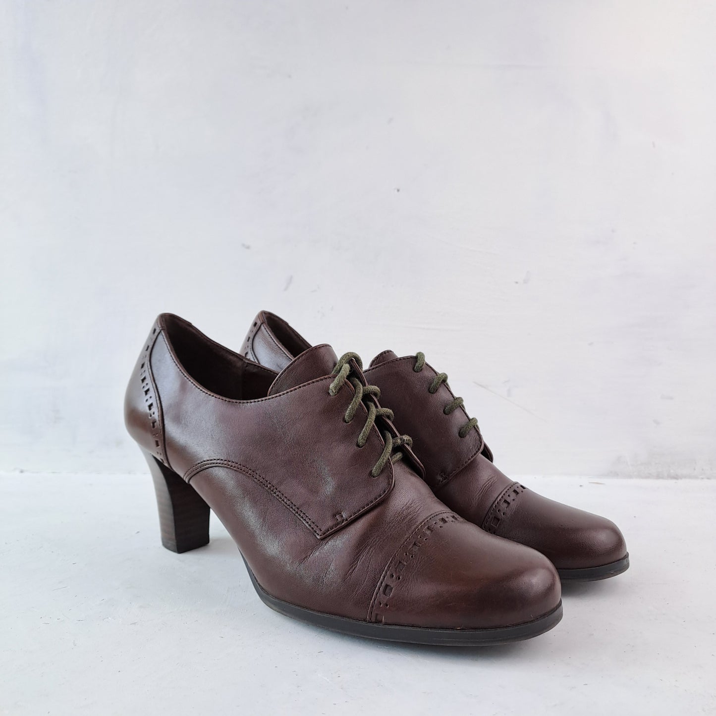 Etienne Aigner Womens Brown Shoes Size 37