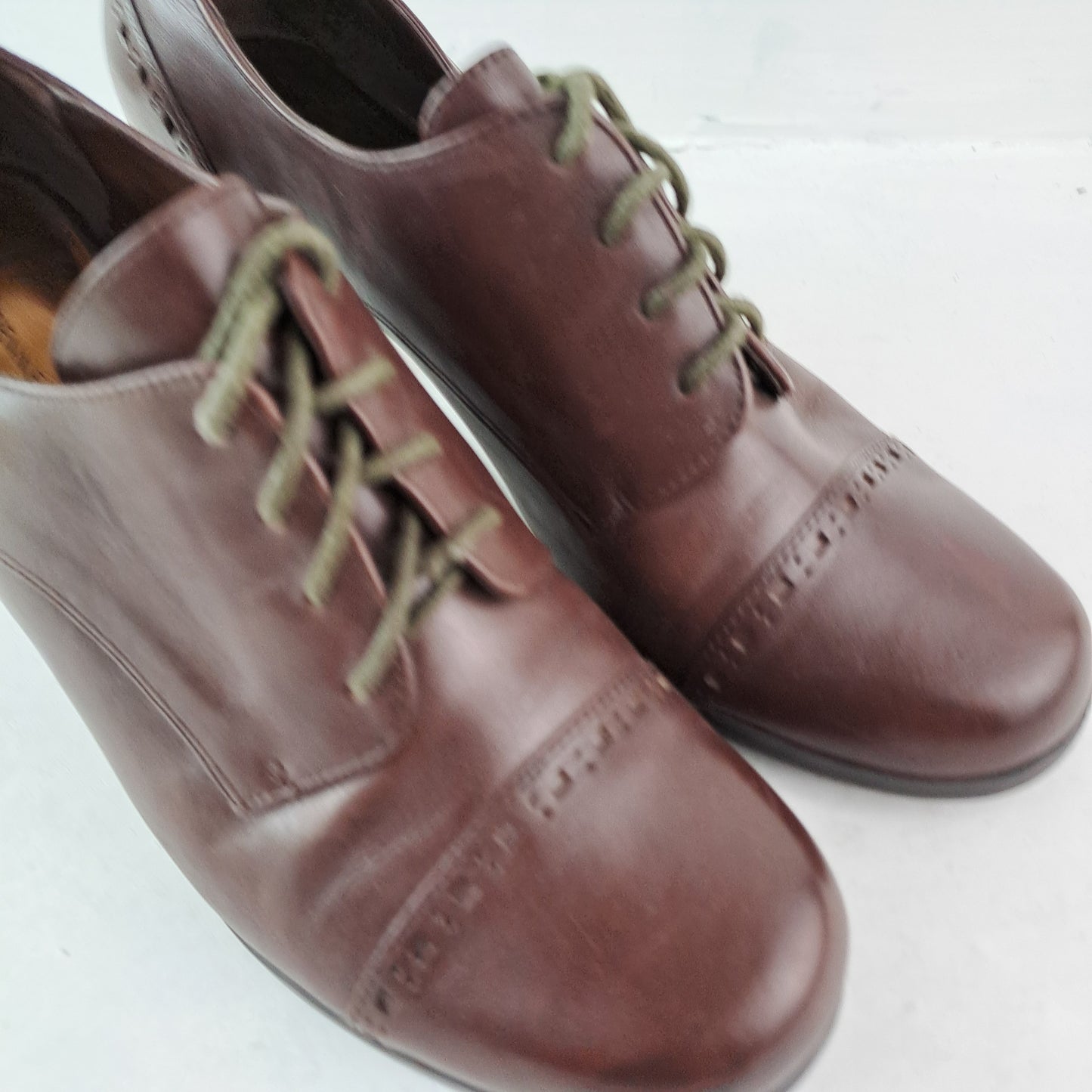 Etienne Aigner Womens Brown Shoes Size 37