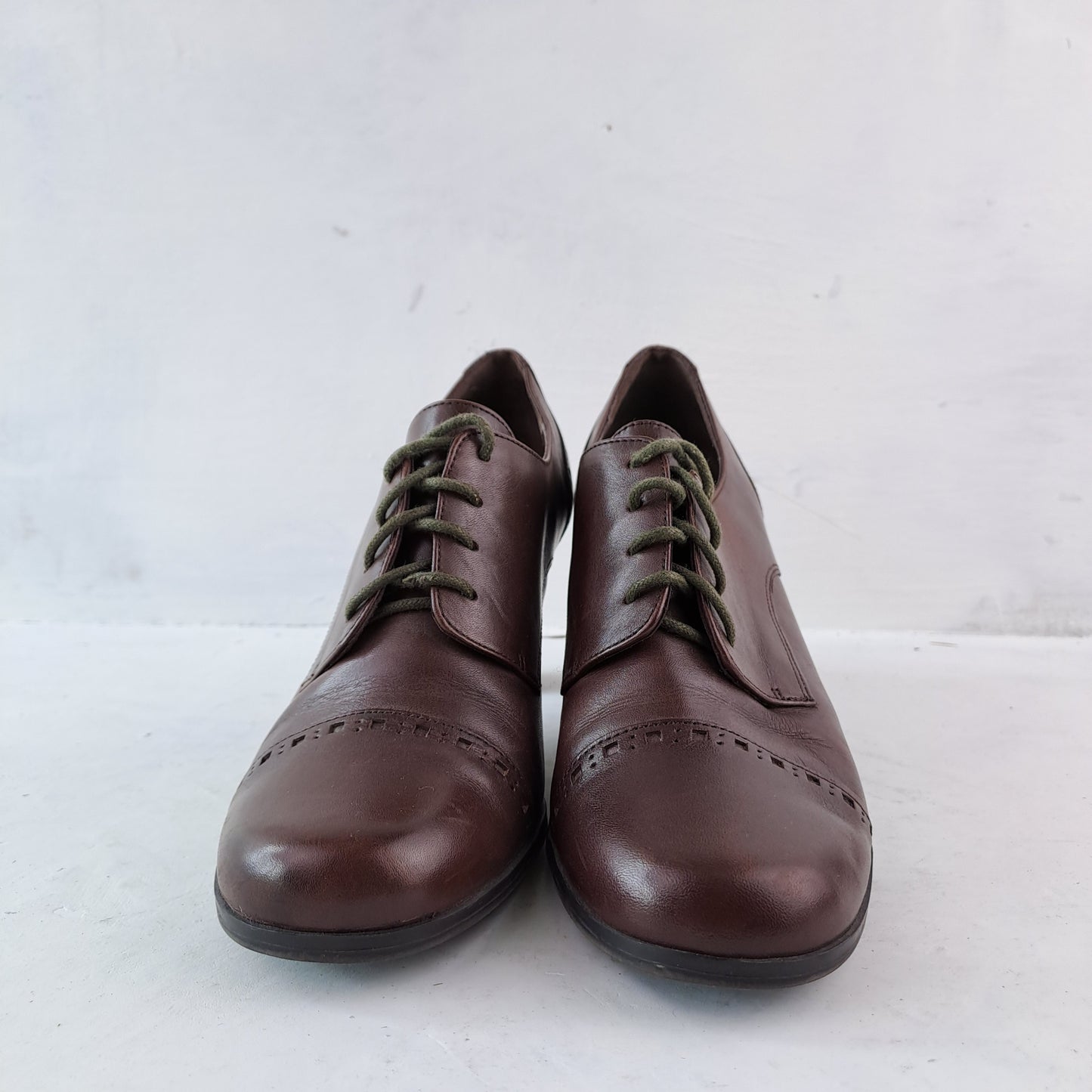 Etienne Aigner Womens Brown Shoes Size 37