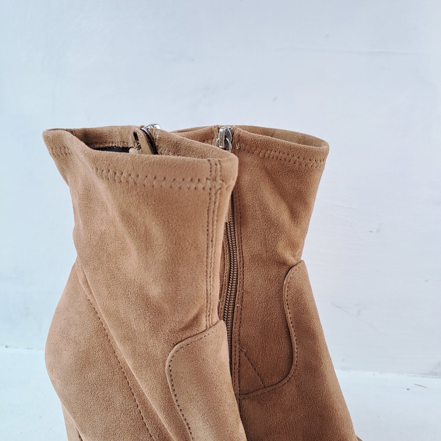 Steve Madden Womens Brown Ankle Boots Size 41