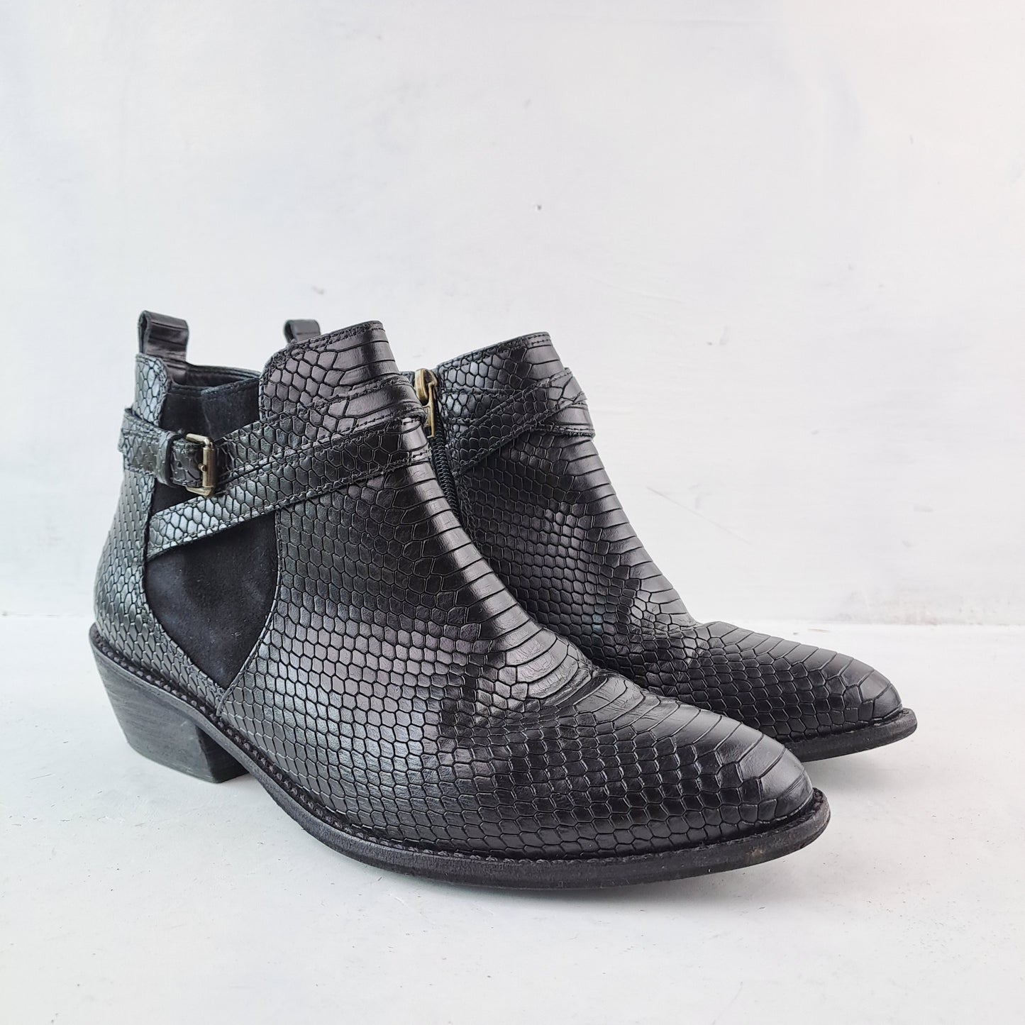 Pasqualini Womens Black Ankle Boots Size 37