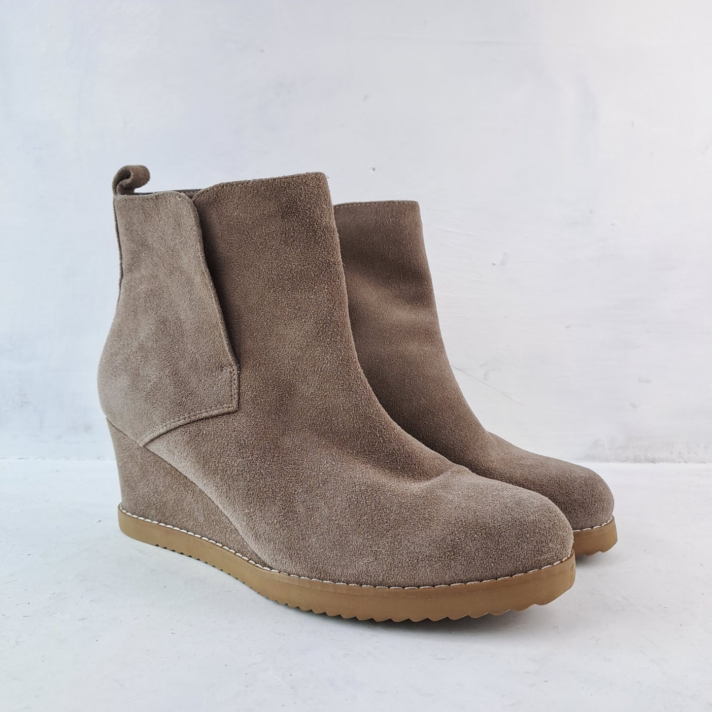 Blondo Womens Wedge Ankle Boots Size 39