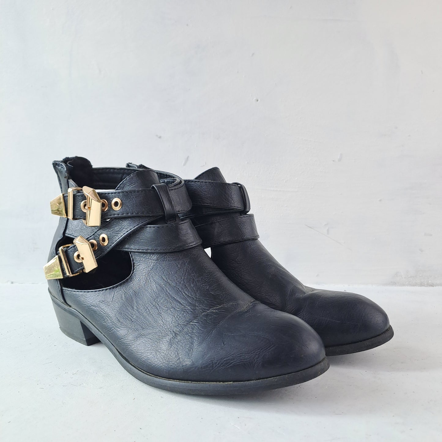 Duffy Ladies Black Ankle Boots Size 37