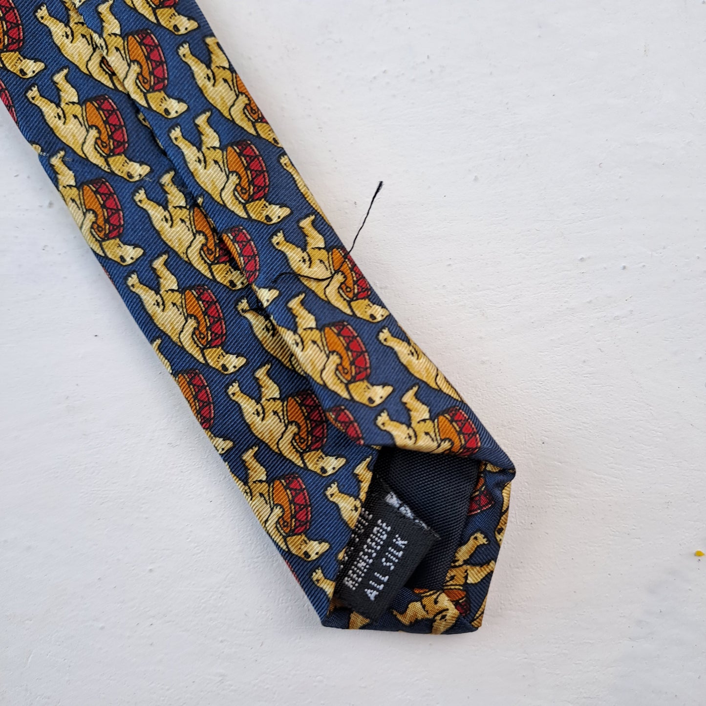 Mens UOMO Polar Bear Design Silk Tie