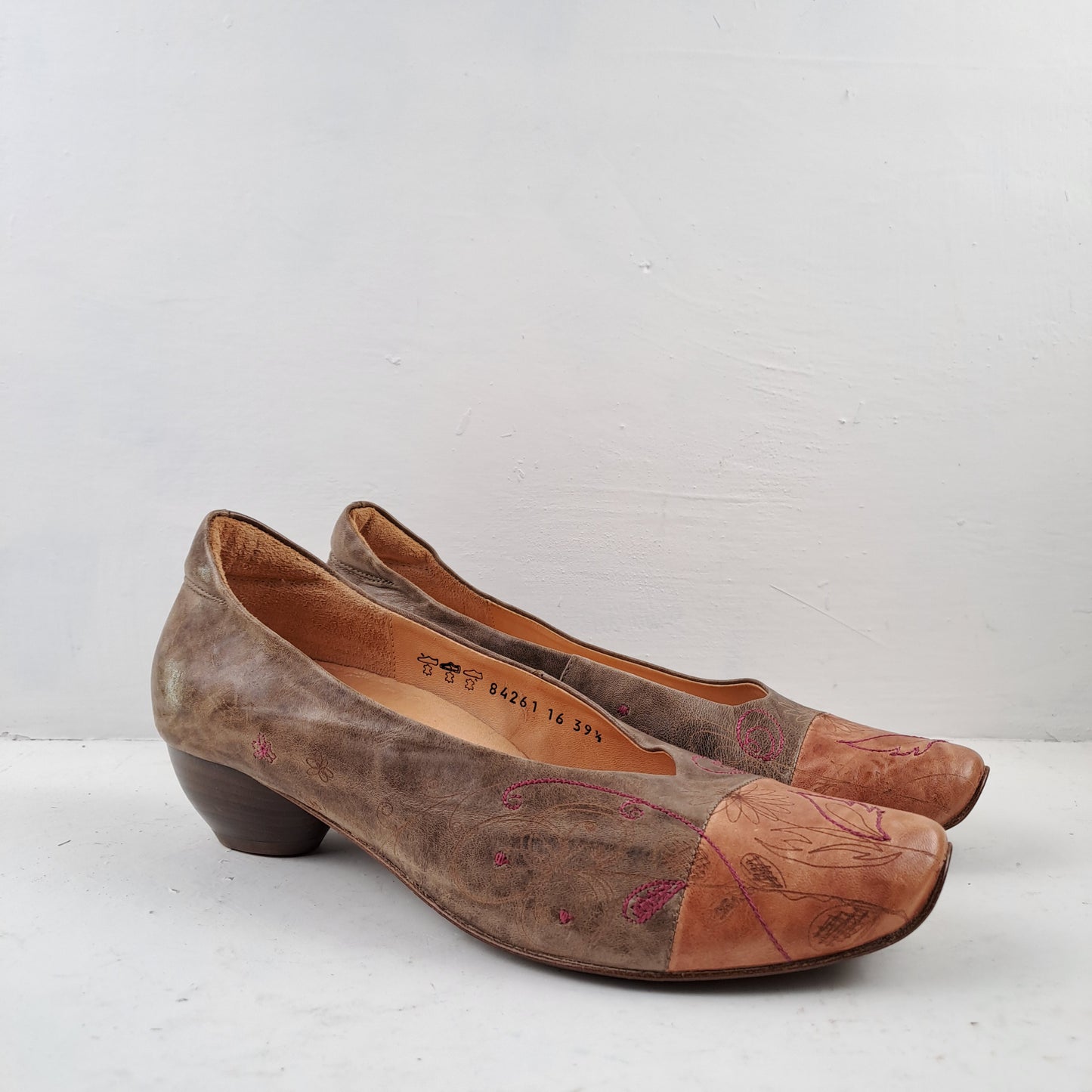 Think Ladies Brown Shoes Size 39.5