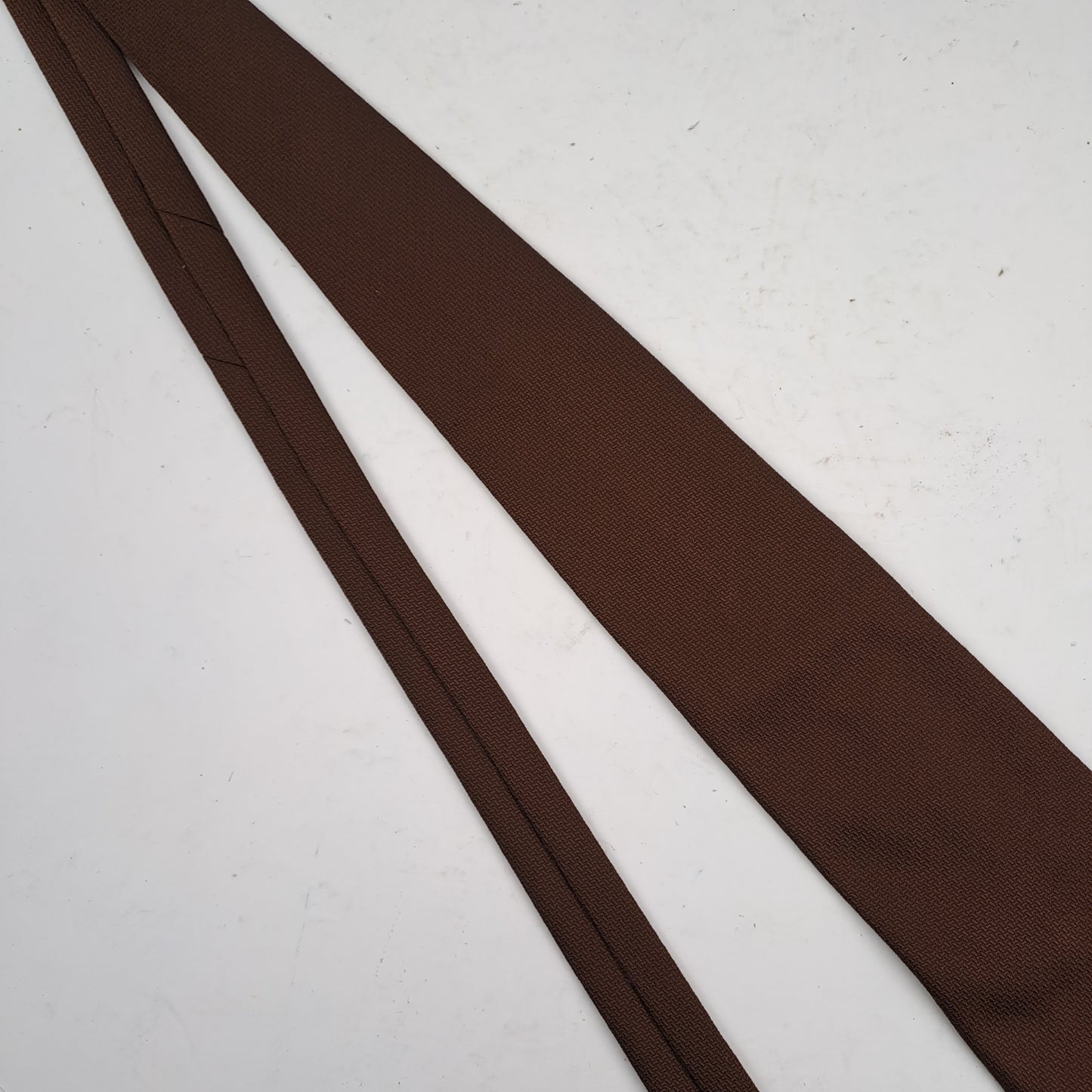 System Seta Mens Brown Silk Tie