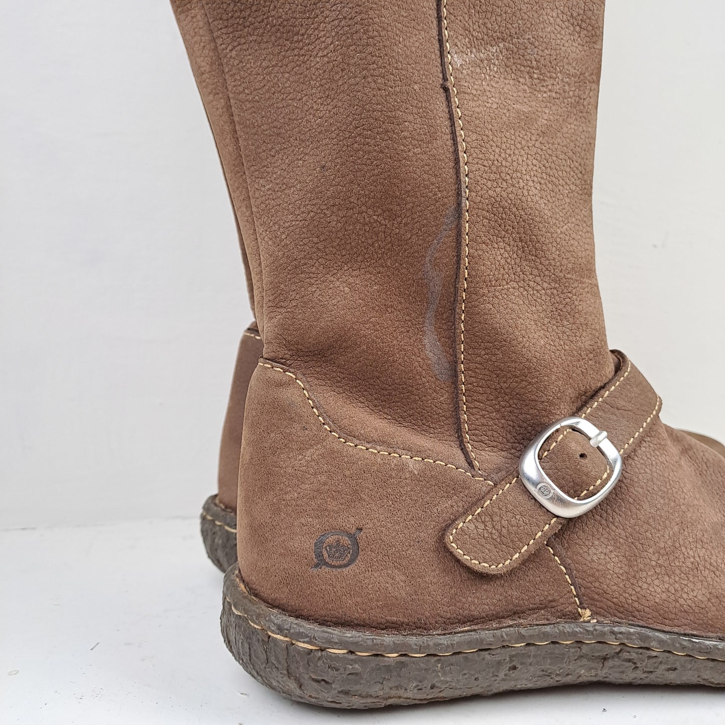 Born Womens Brown Boots Size 40.5