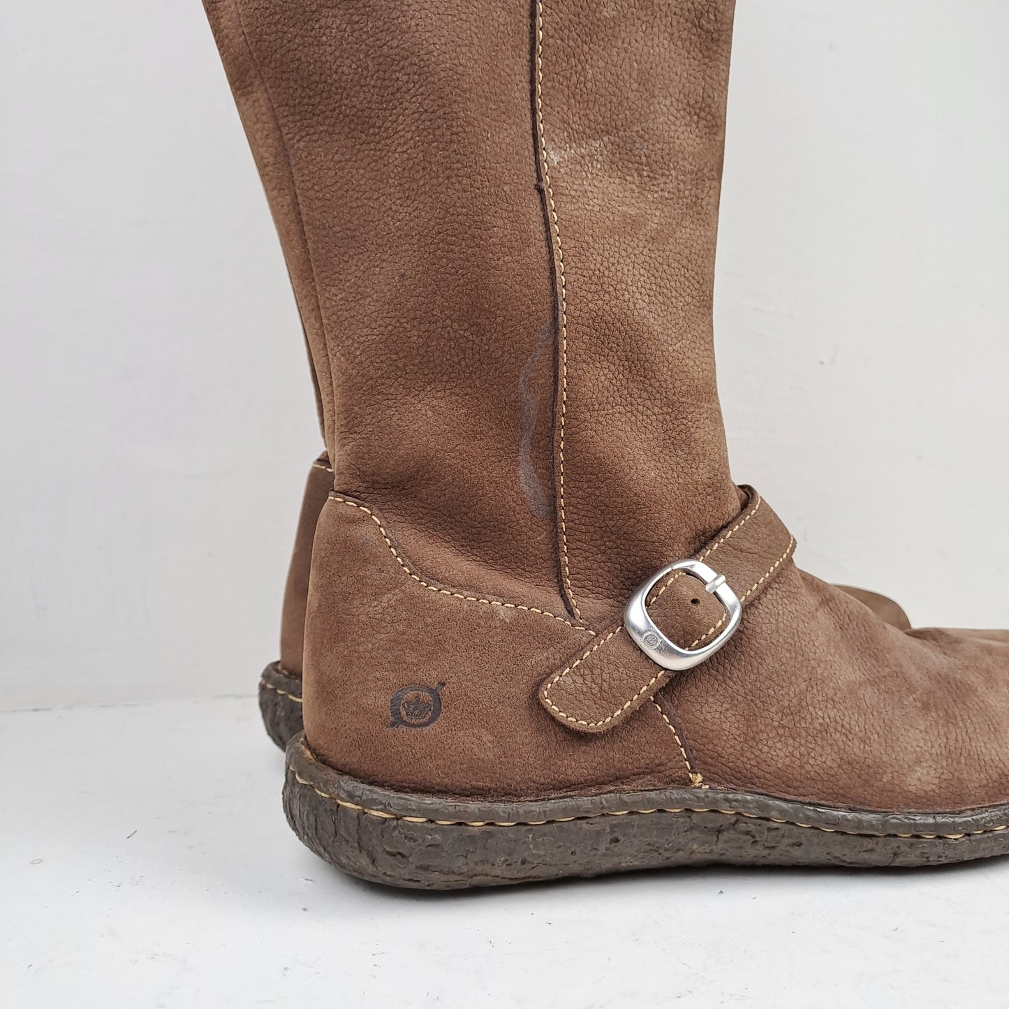 Born Womens Brown Boots Size 40.5