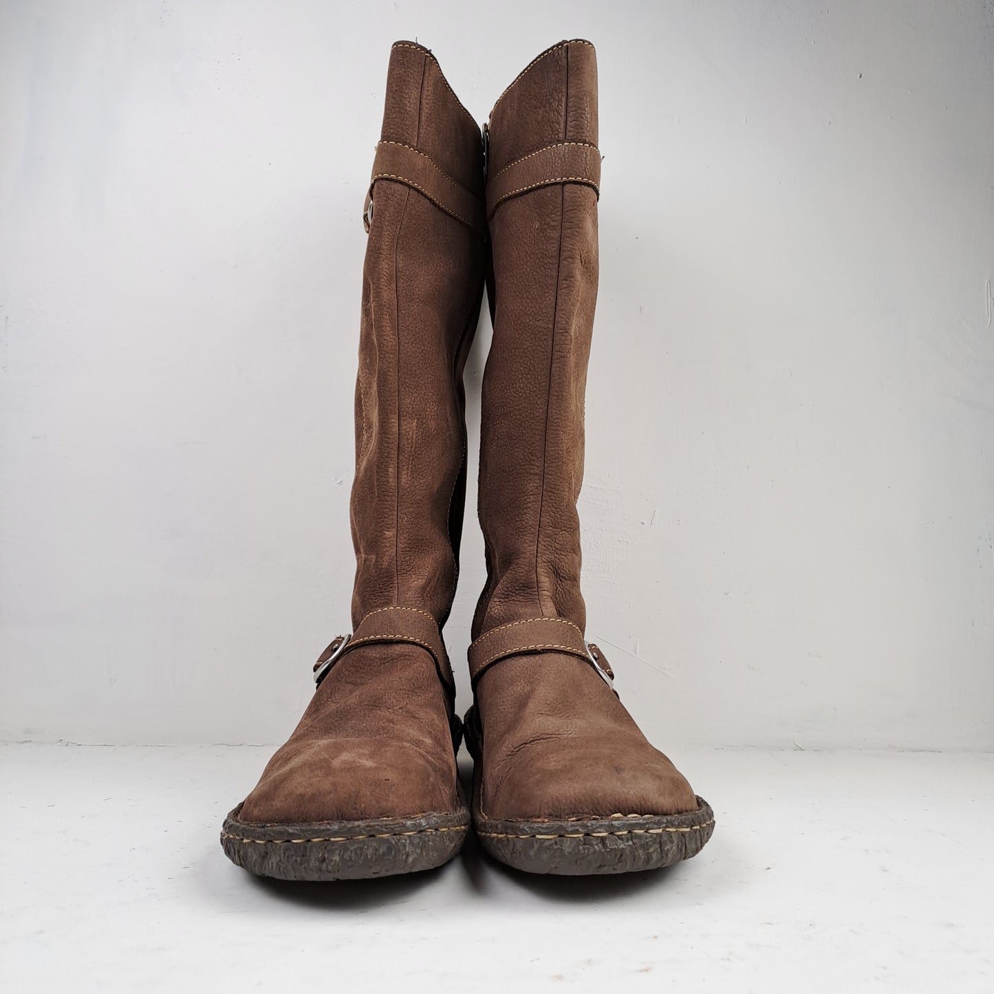 Born Womens Brown Boots Size 40.5