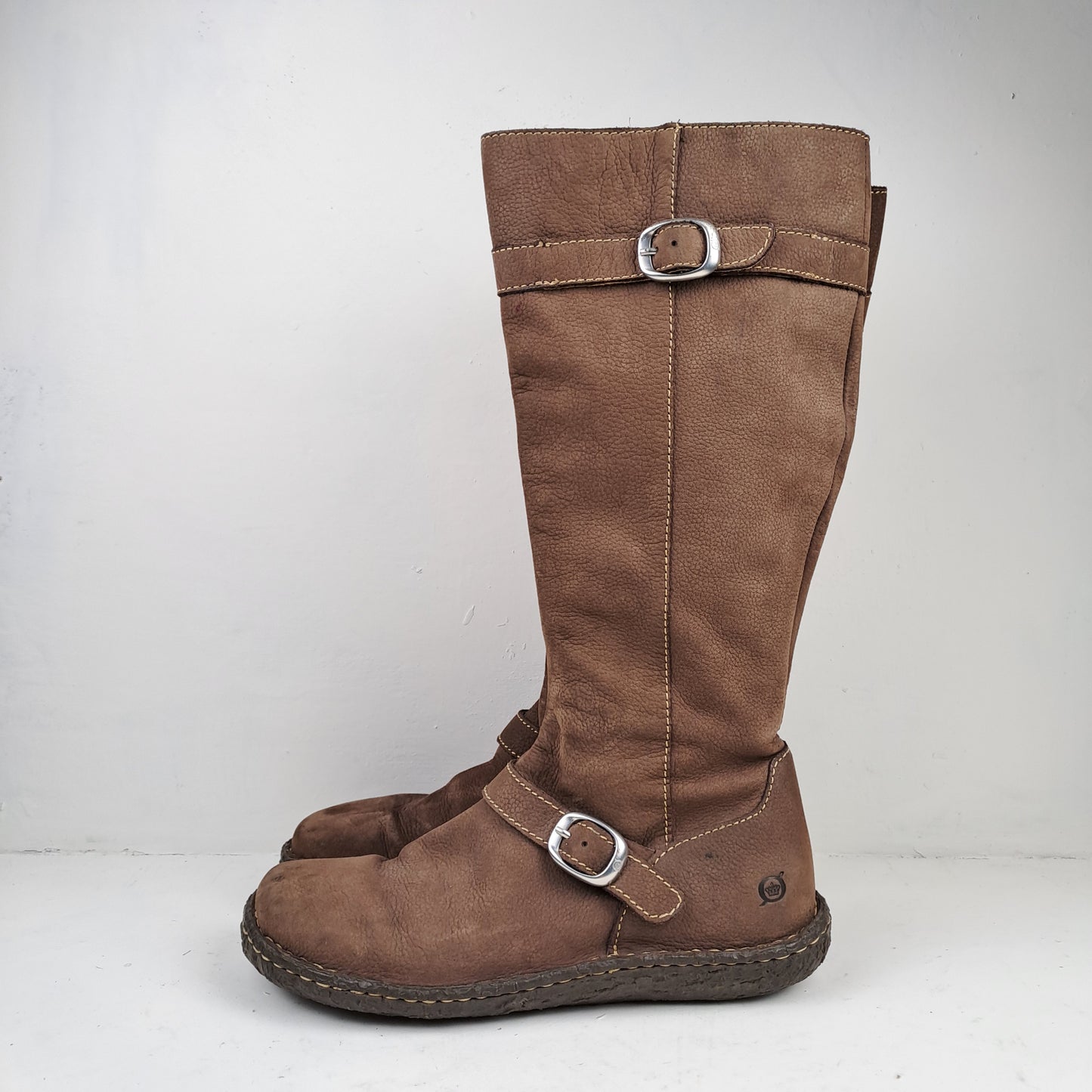 Born Womens Brown Boots Size 40.5