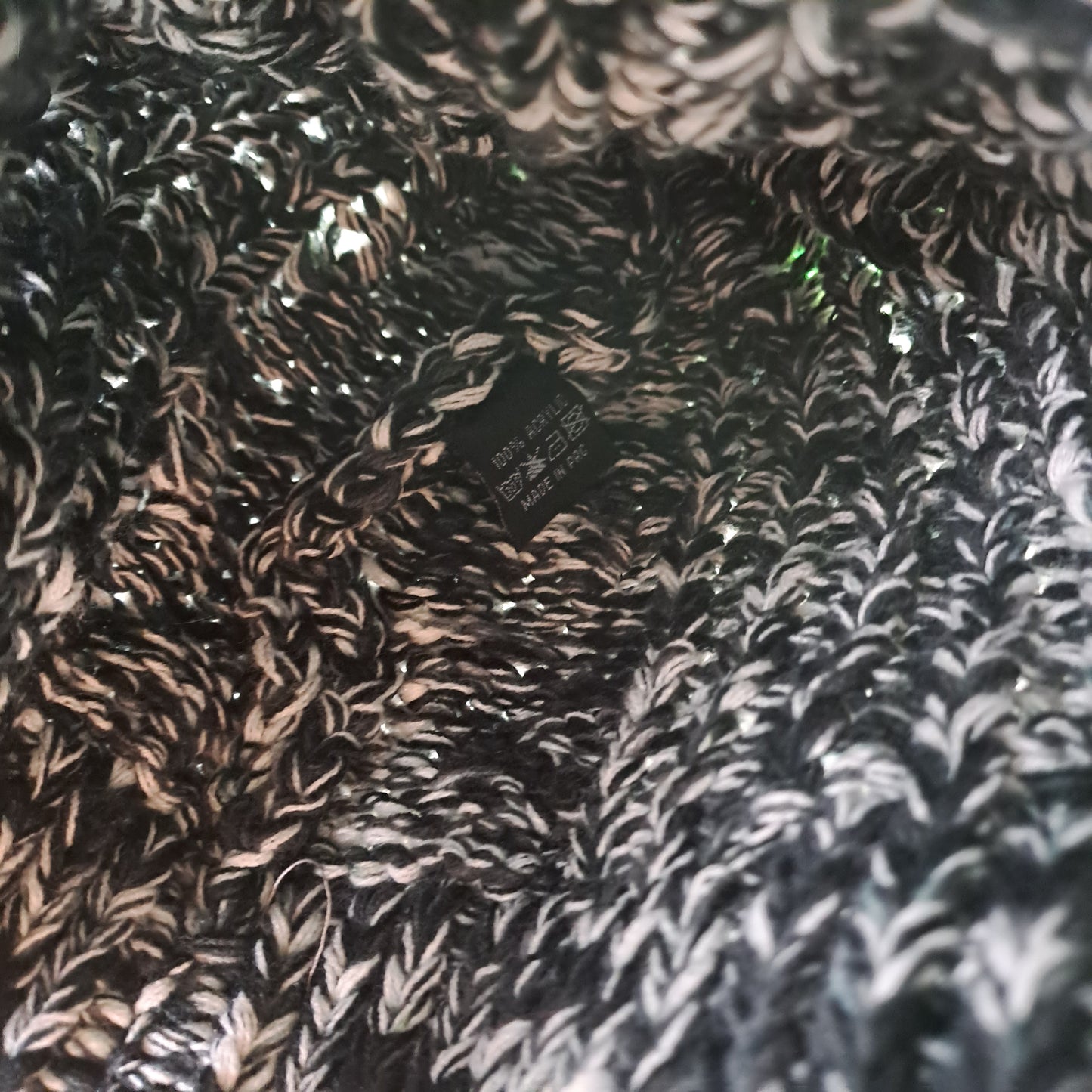 Robin Ruth Unisex Lithuania Beanie Hat Bobble hat