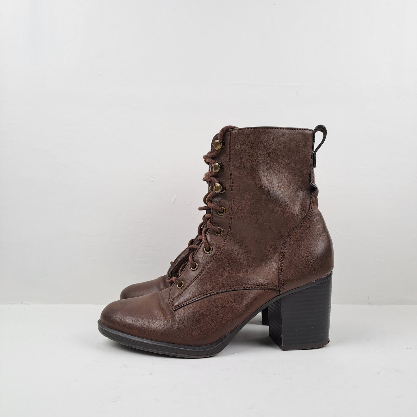 American Rag Womens Brown Ankle Boots Size 38