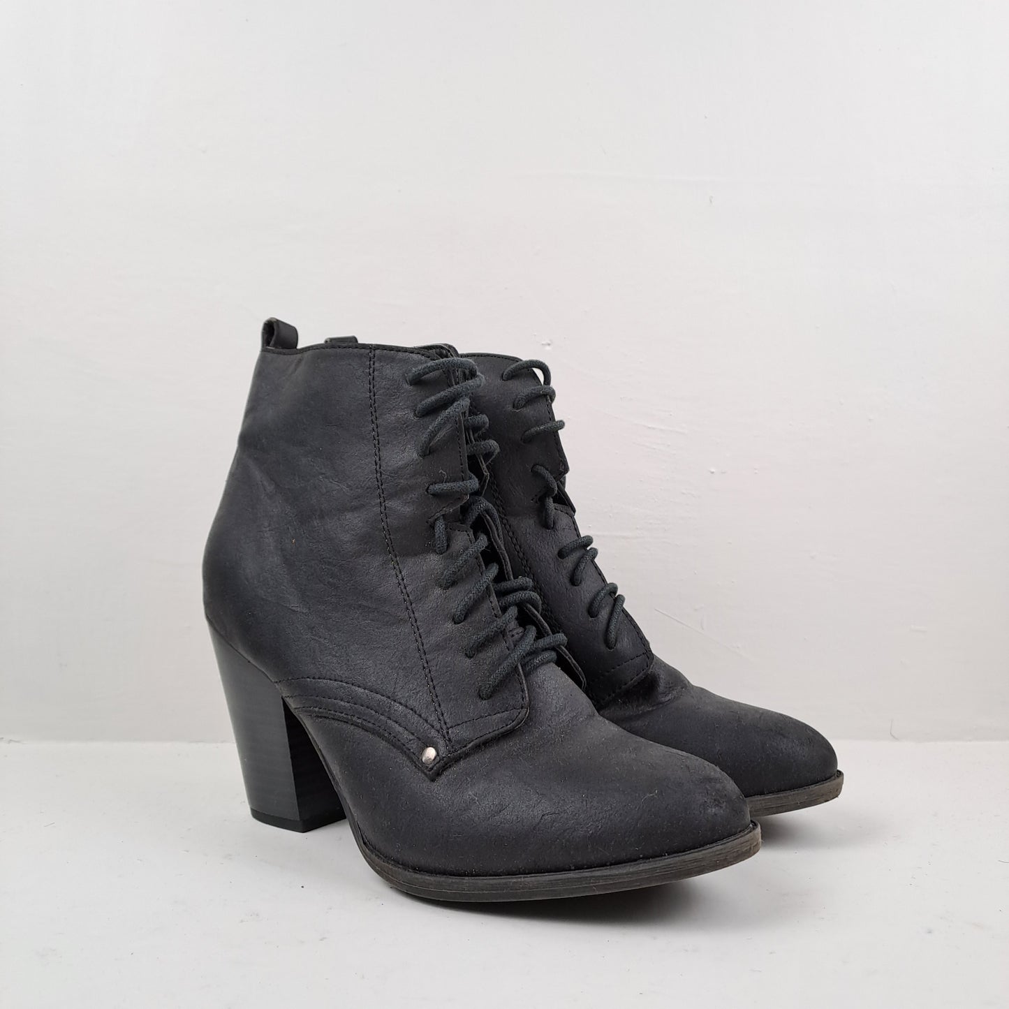Breckelles Womens Black Ankle Boots Size 39