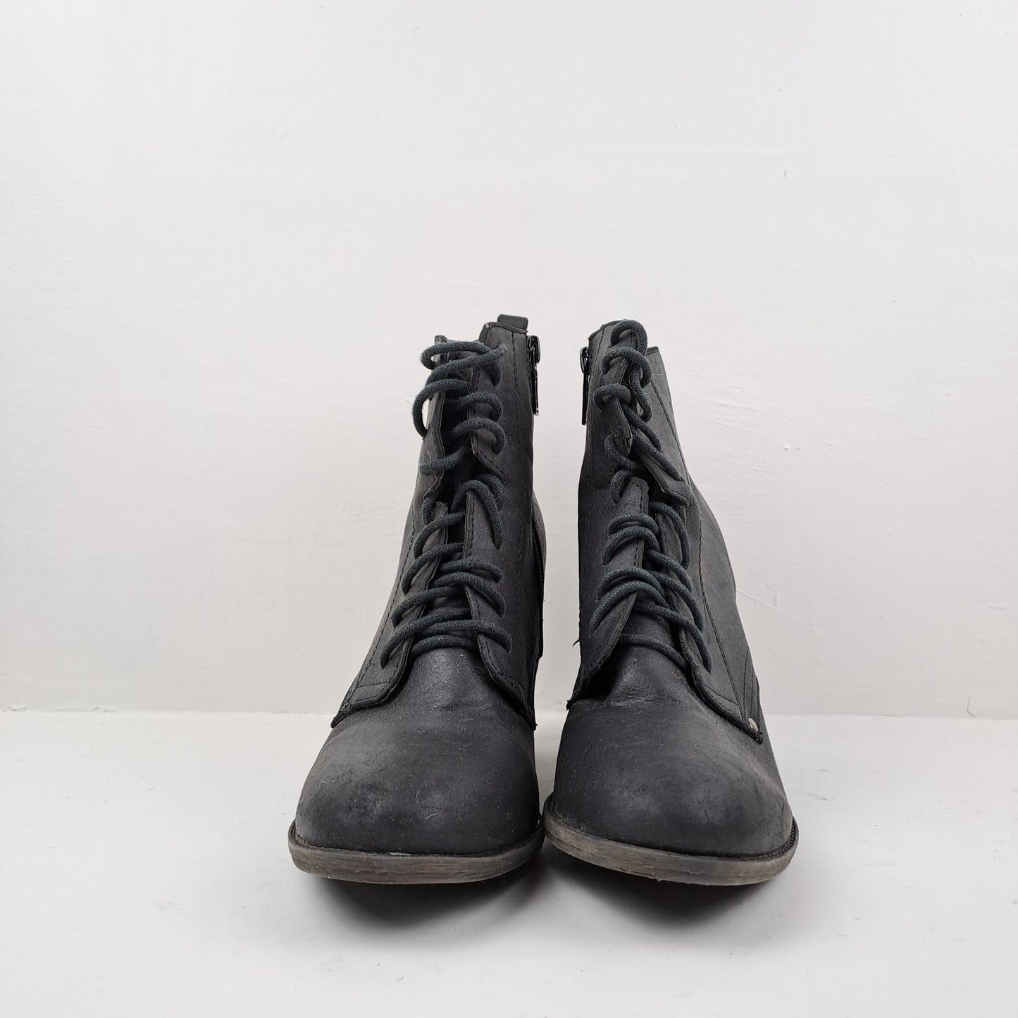 Breckelles Womens Black Ankle Boots Size 39
