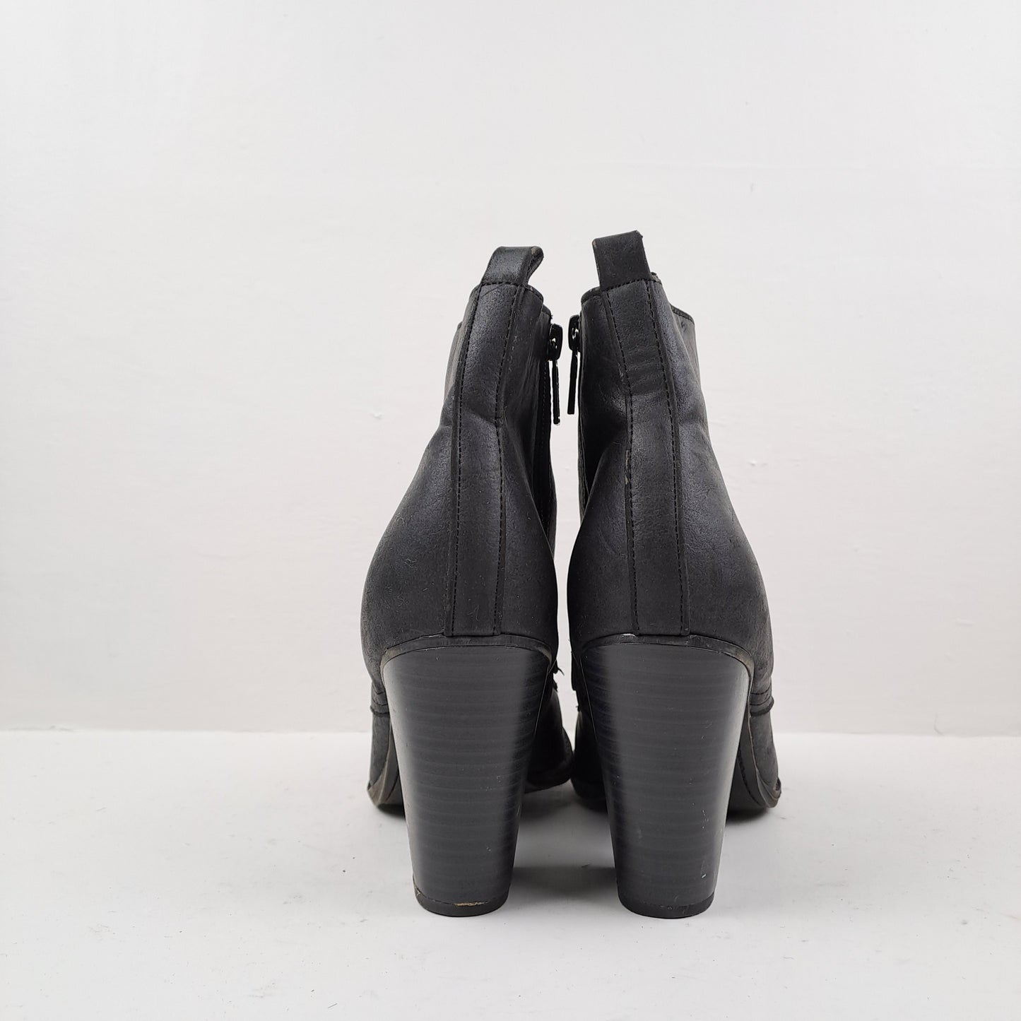 Breckelles Womens Black Ankle Boots Size 39