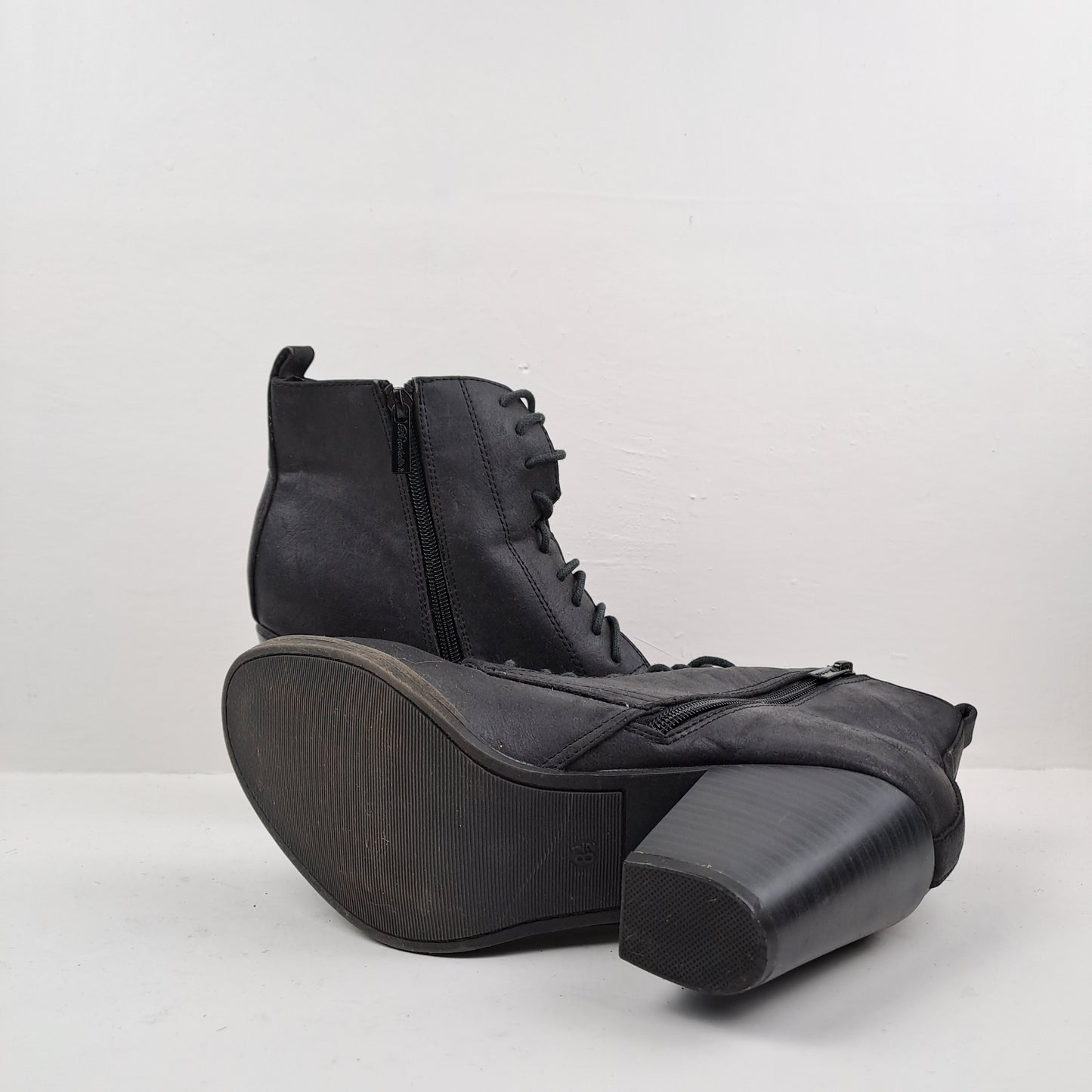 Breckelles Womens Black Ankle Boots Size 39