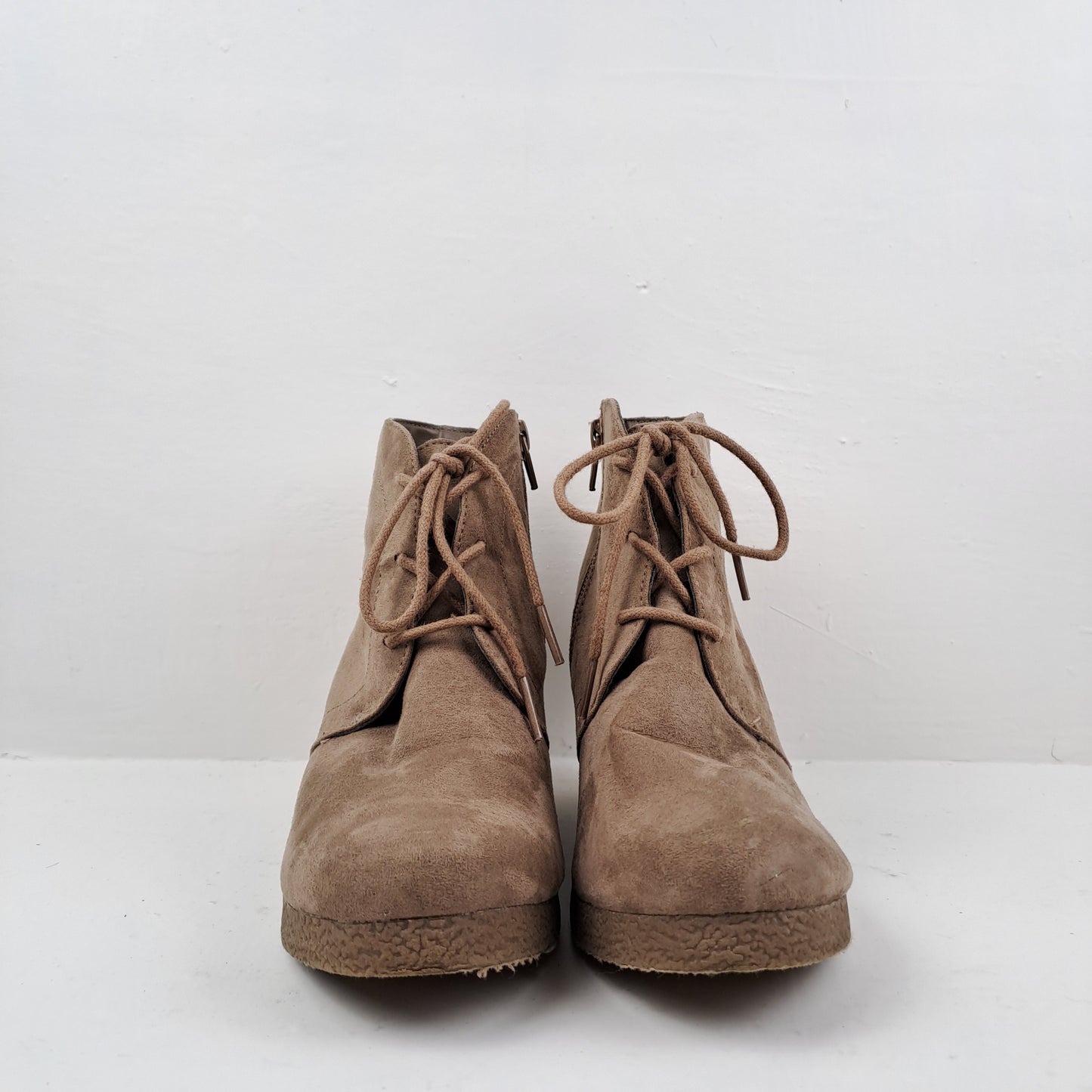 Merona WomensTaupe Wedge Ankle Boots Size 38