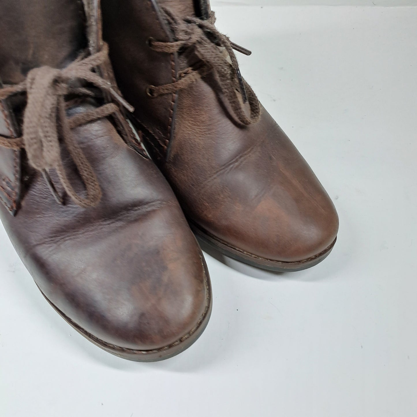 Clarks Womens Brown Ankle Boots Size 39