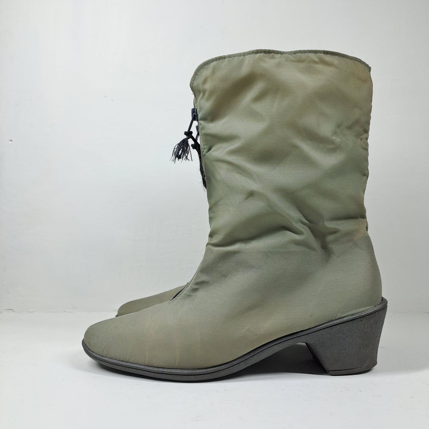 Cobbie Cuddlers Womens Winter Boots Size 40