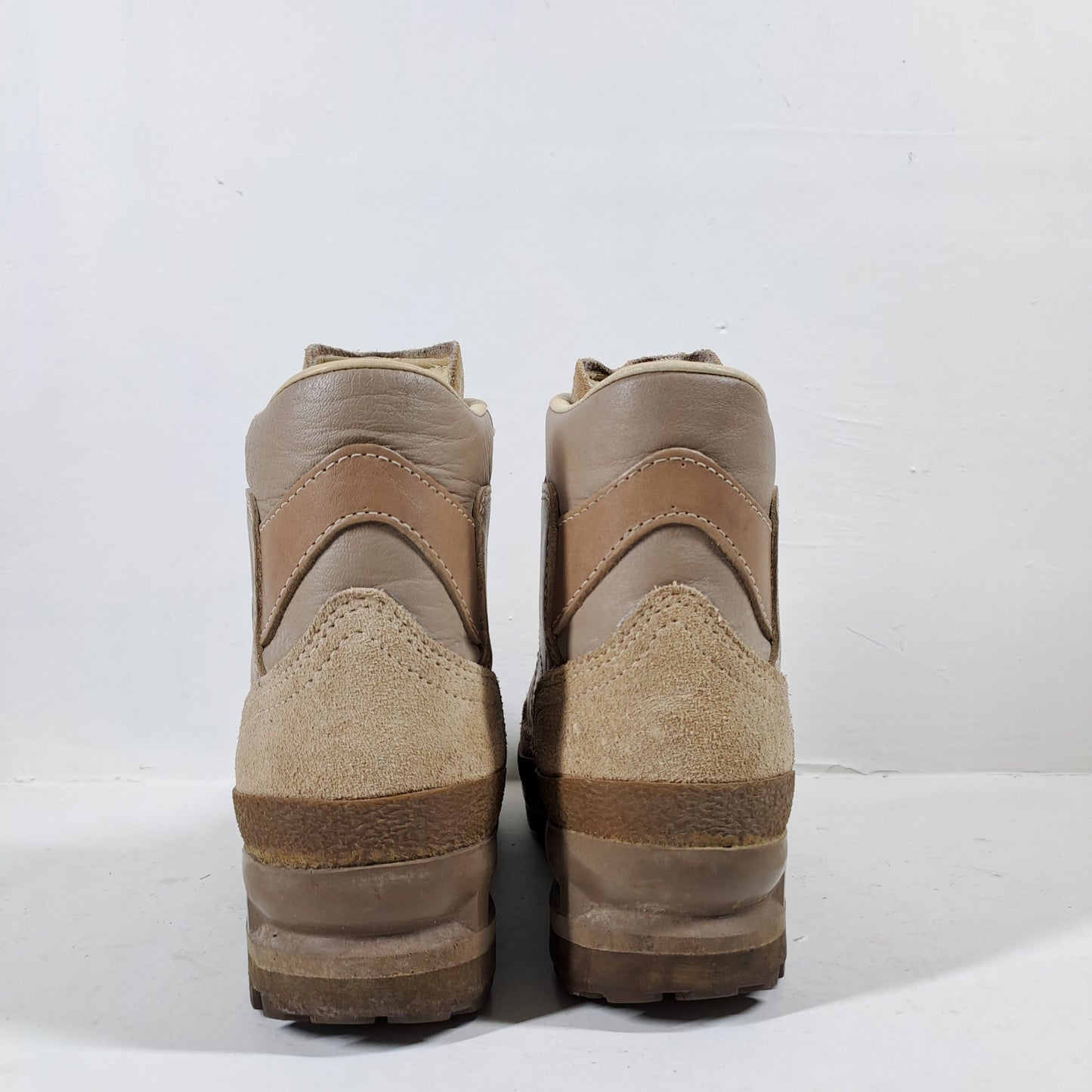 LOWA Womens Ankle Hiking Boots Size 38