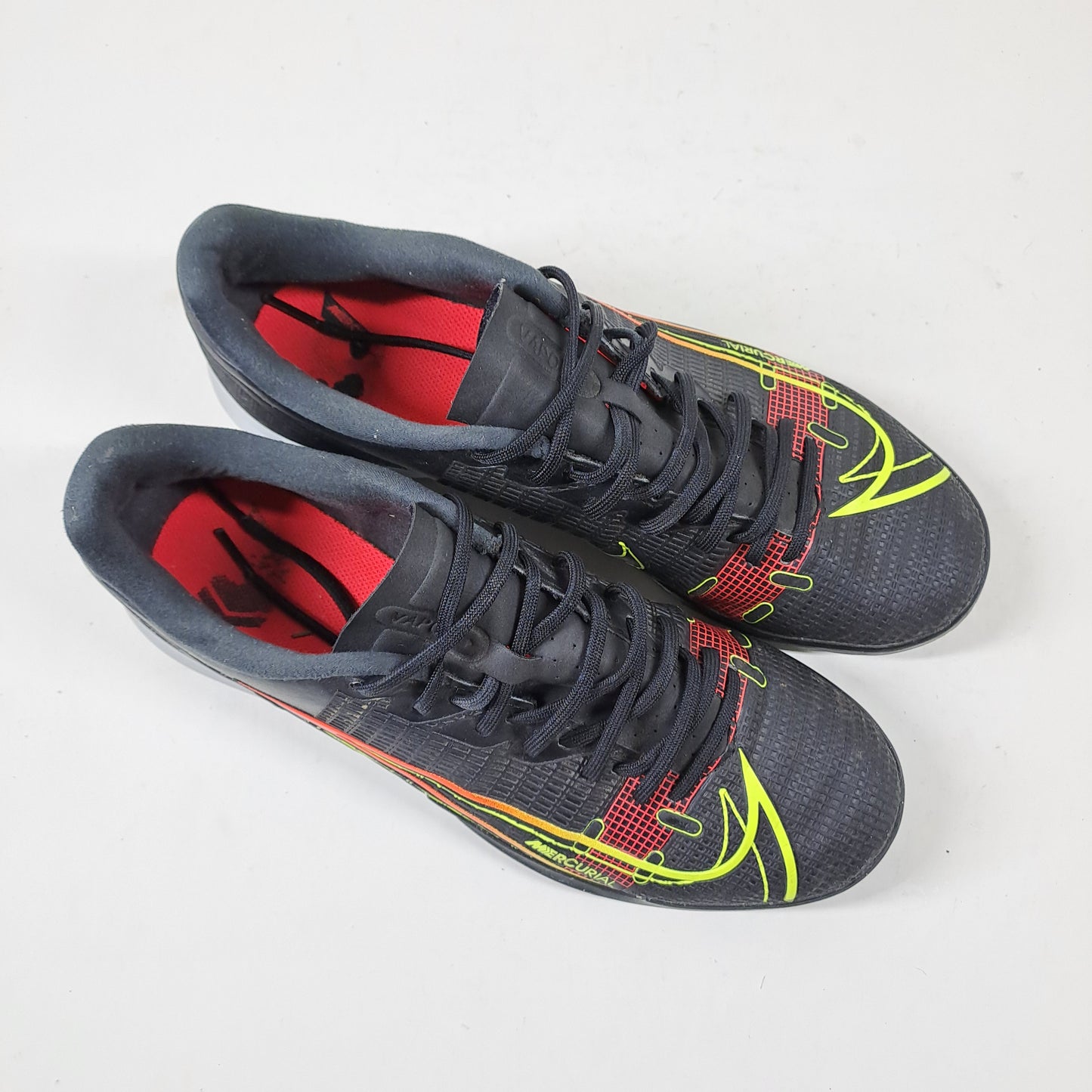 Nike Mercurial Vapor 14 Tossud Saaliputsad Suurus 40.5