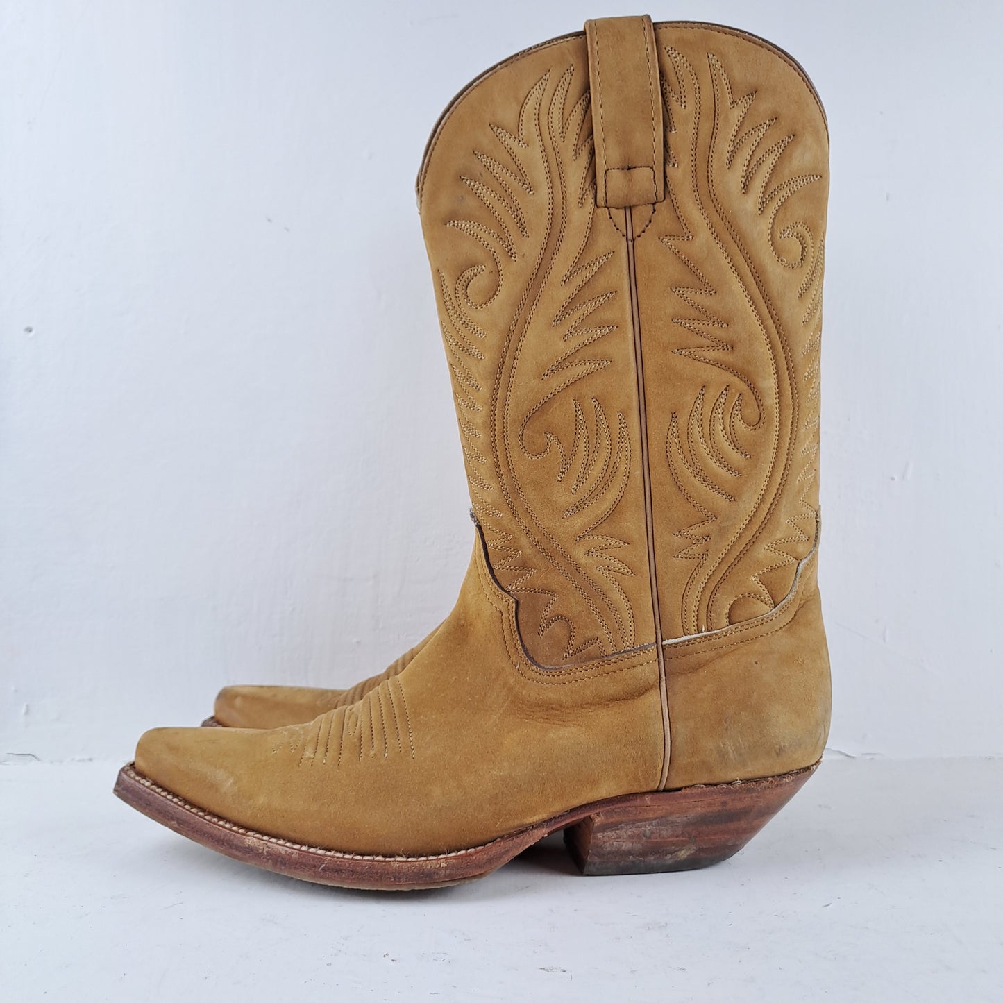 Dr.Adams Womens Cowgirl / Cowboy Brown Boots Size 38