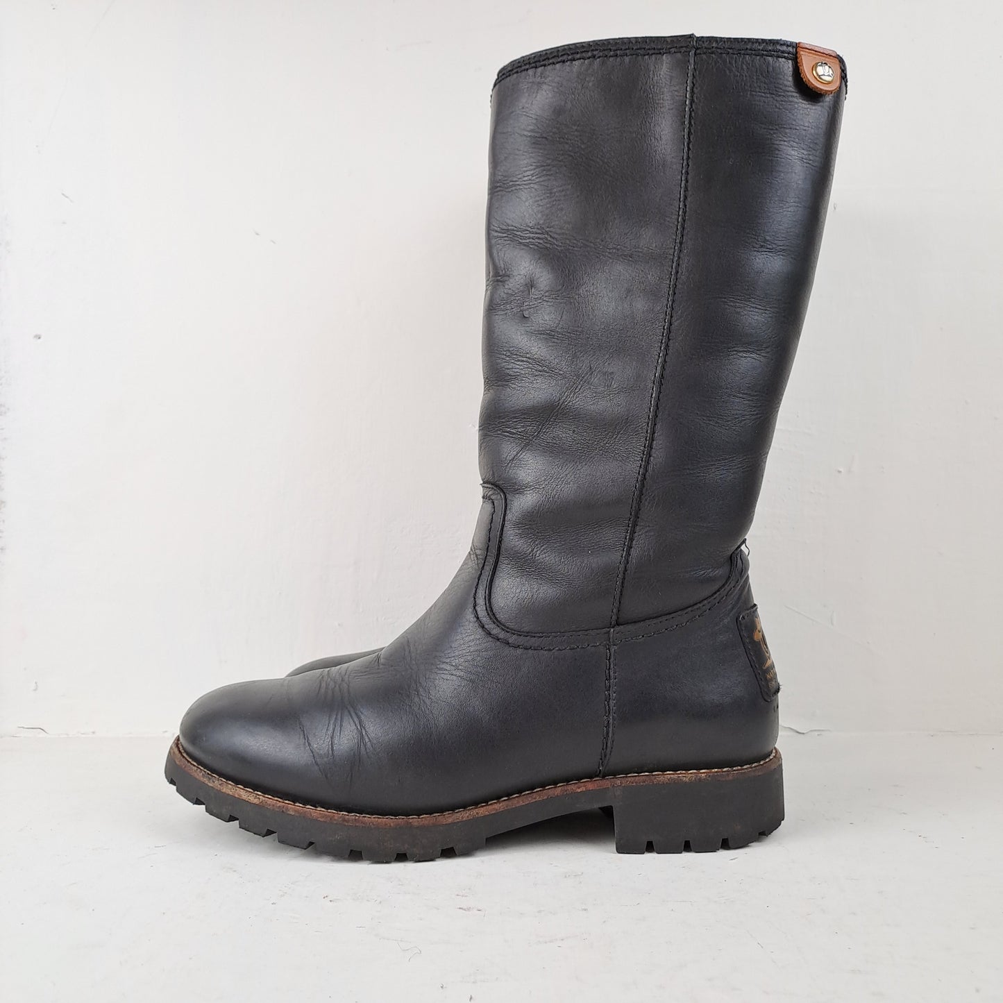 Panama Jack Womens Igloo Sheepskin Boots Size 37