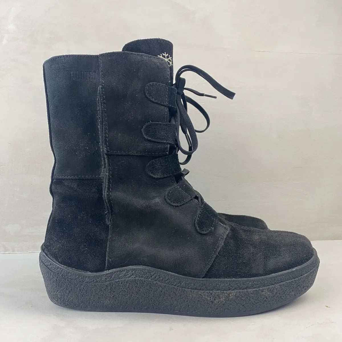 Roots Ladies Winter Boots Size 39