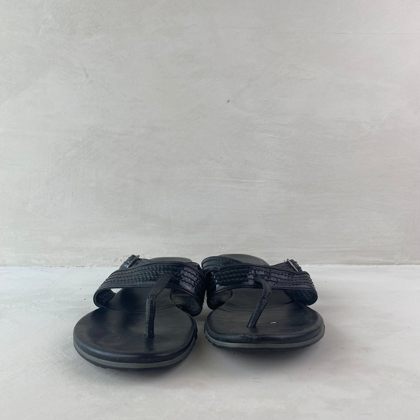 Cole Haan x Nike Air Ladies Black Sandals / Flip-Flops Size 38