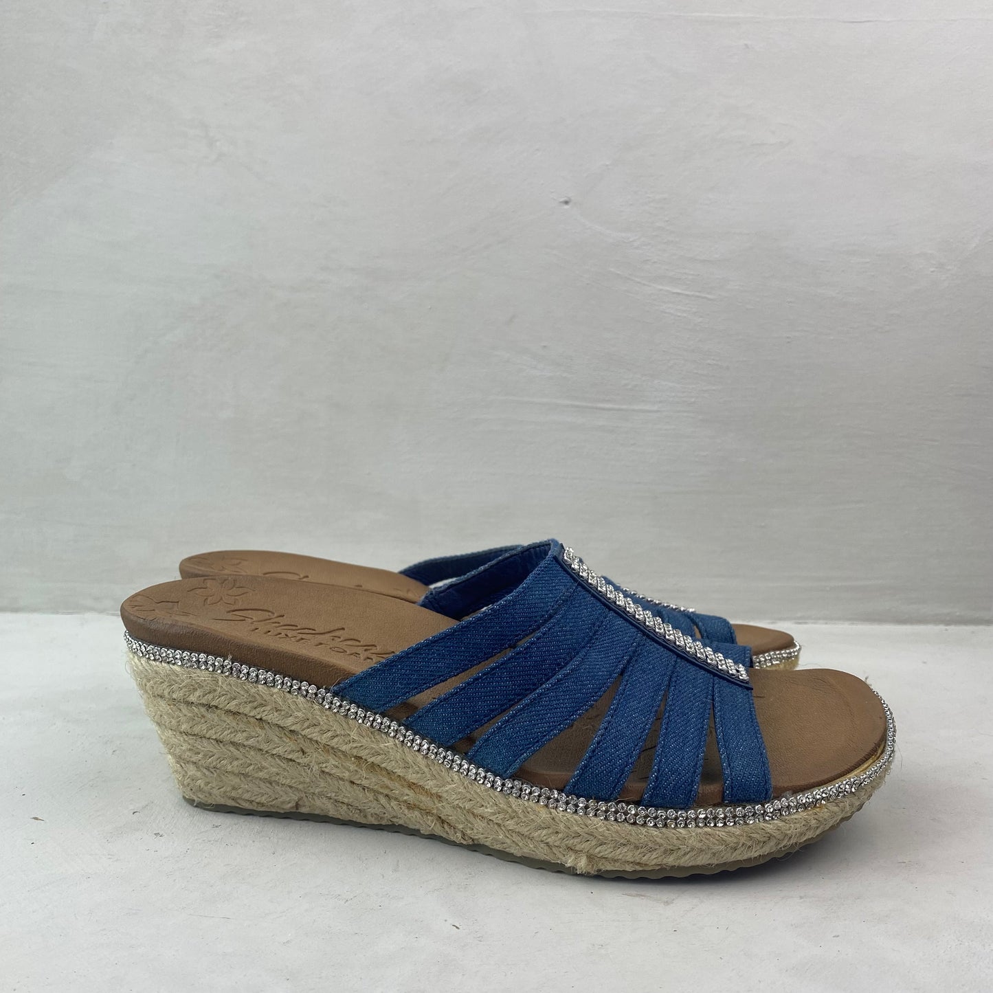 Skechers Ladies Sandals  Size 36.5