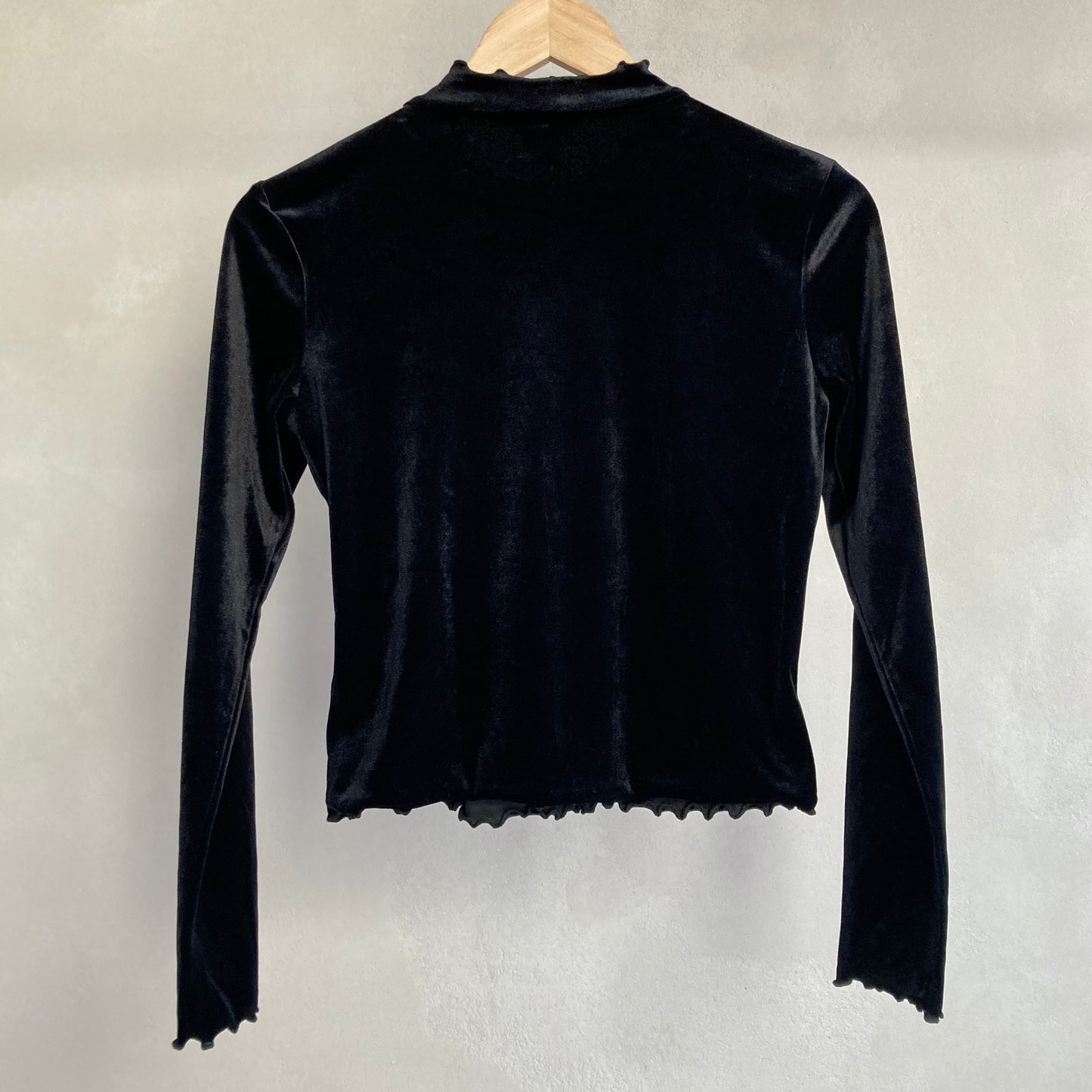 Monki Womens Velvet Top Size S