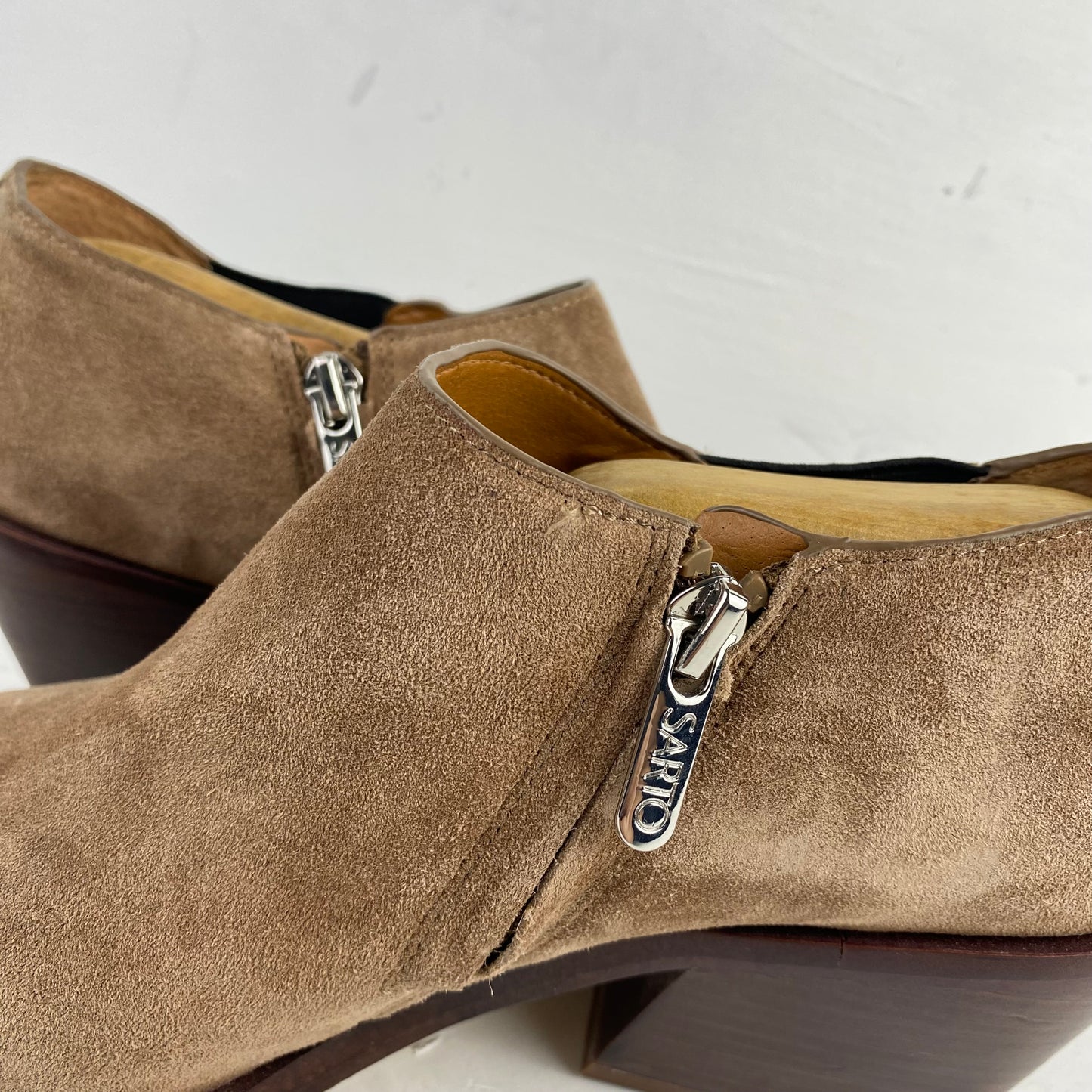 SARTO Ladies Brown Chelsea Boots Size 39.5