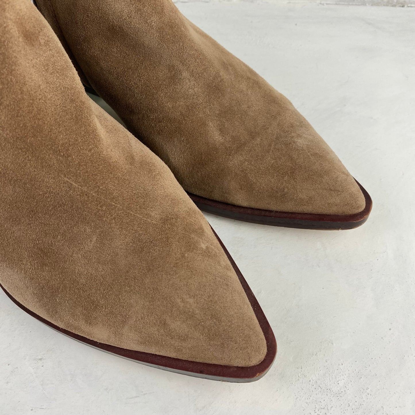 SARTO Ladies Brown Chelsea Boots Size 39.5