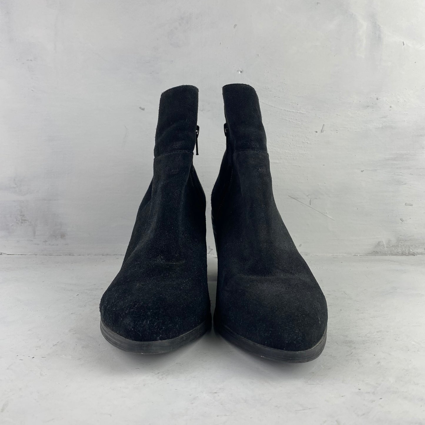 Bianco Ladies Black Ankle Boots Size 37