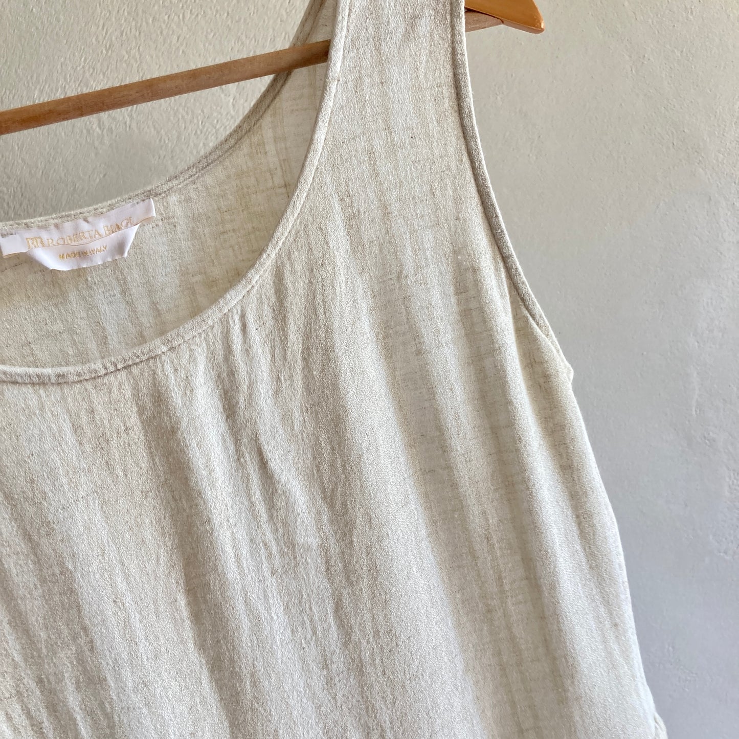 Womens Sleeveless Top Size M